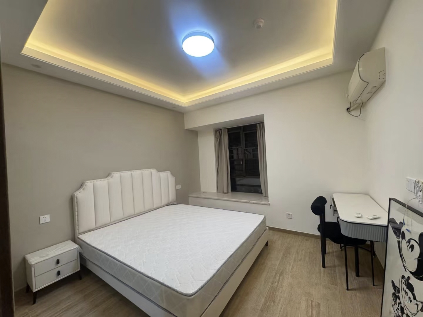 金湖壹号  3室2厅2卫    4200.0元/月室内图