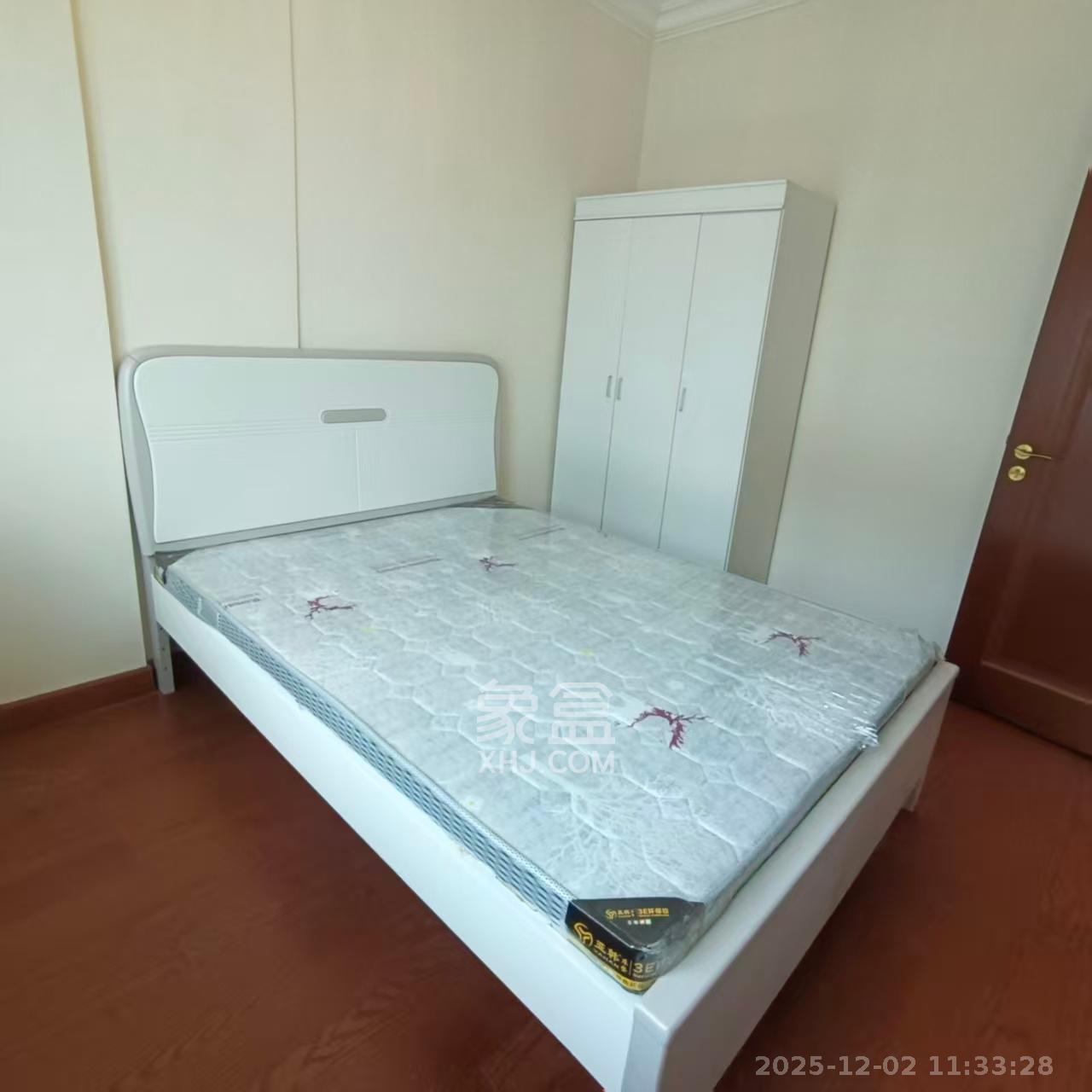 恒大雅苑 3室2厅2卫 3200.0元/月 恒大雅苑 3室2厅2卫 3200.0元/月室内图