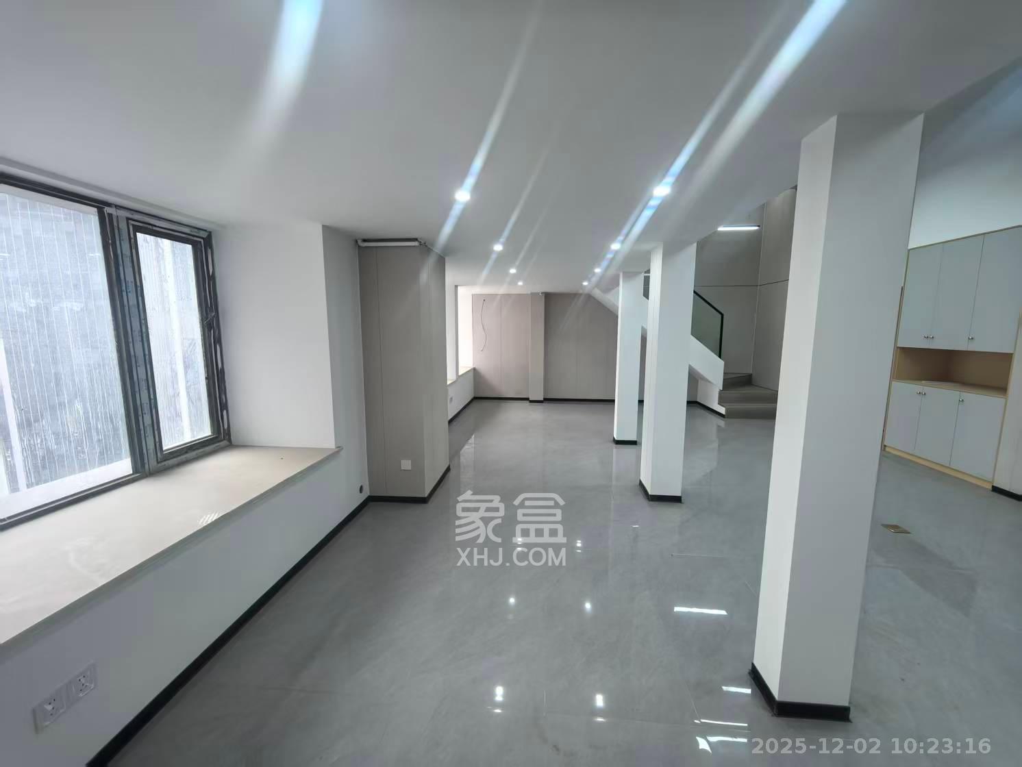 保利中环广场（保利中悦苑）  1室1厅1卫    2100.0元/月