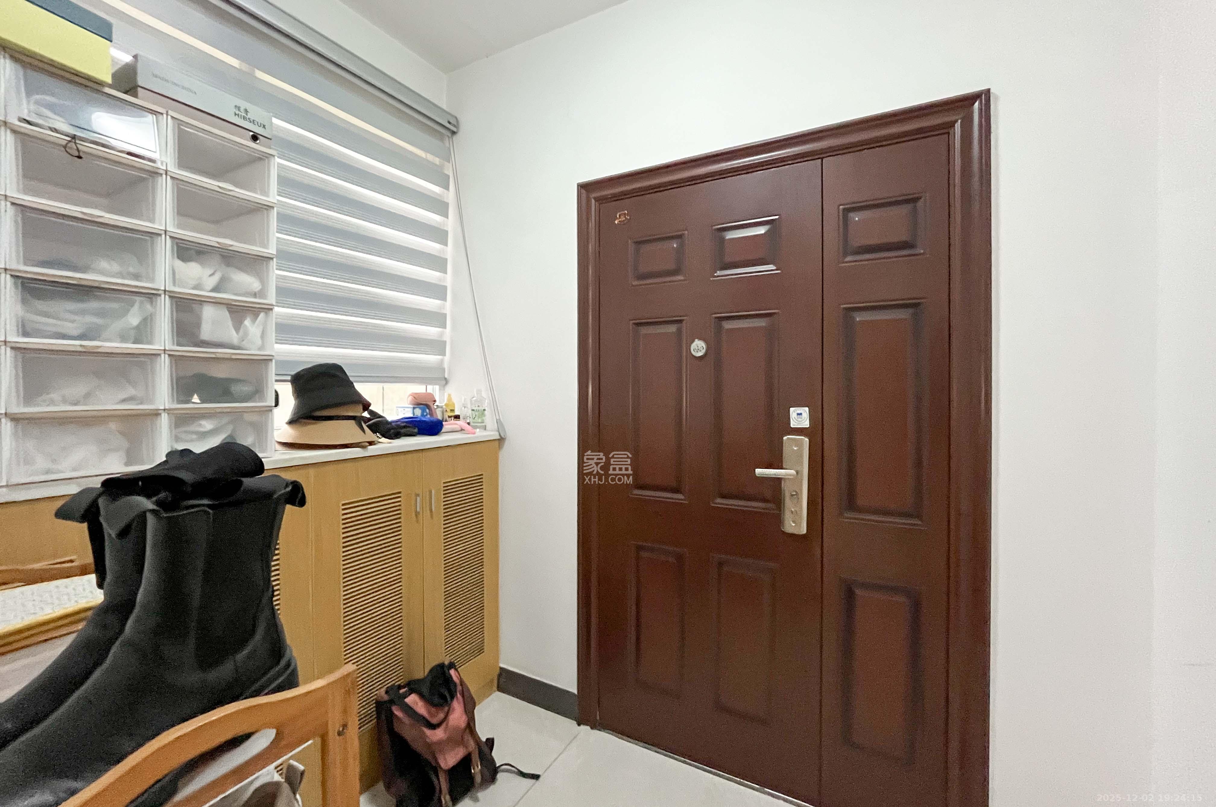 湘麓国际 1室2厅2卫 95.0万 湘麓国际 1室2厅2卫 95.0万其他