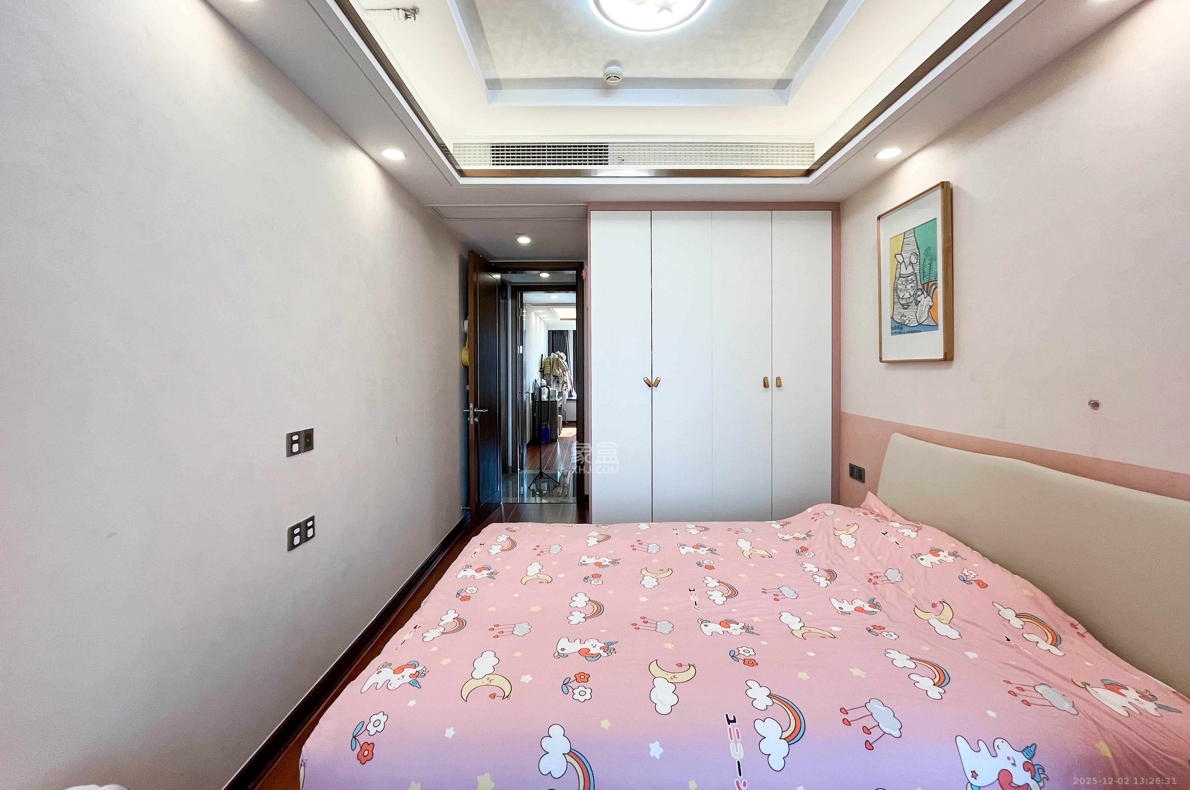 中海梅溪湖壹号  4室2厅2卫    618.0万其他