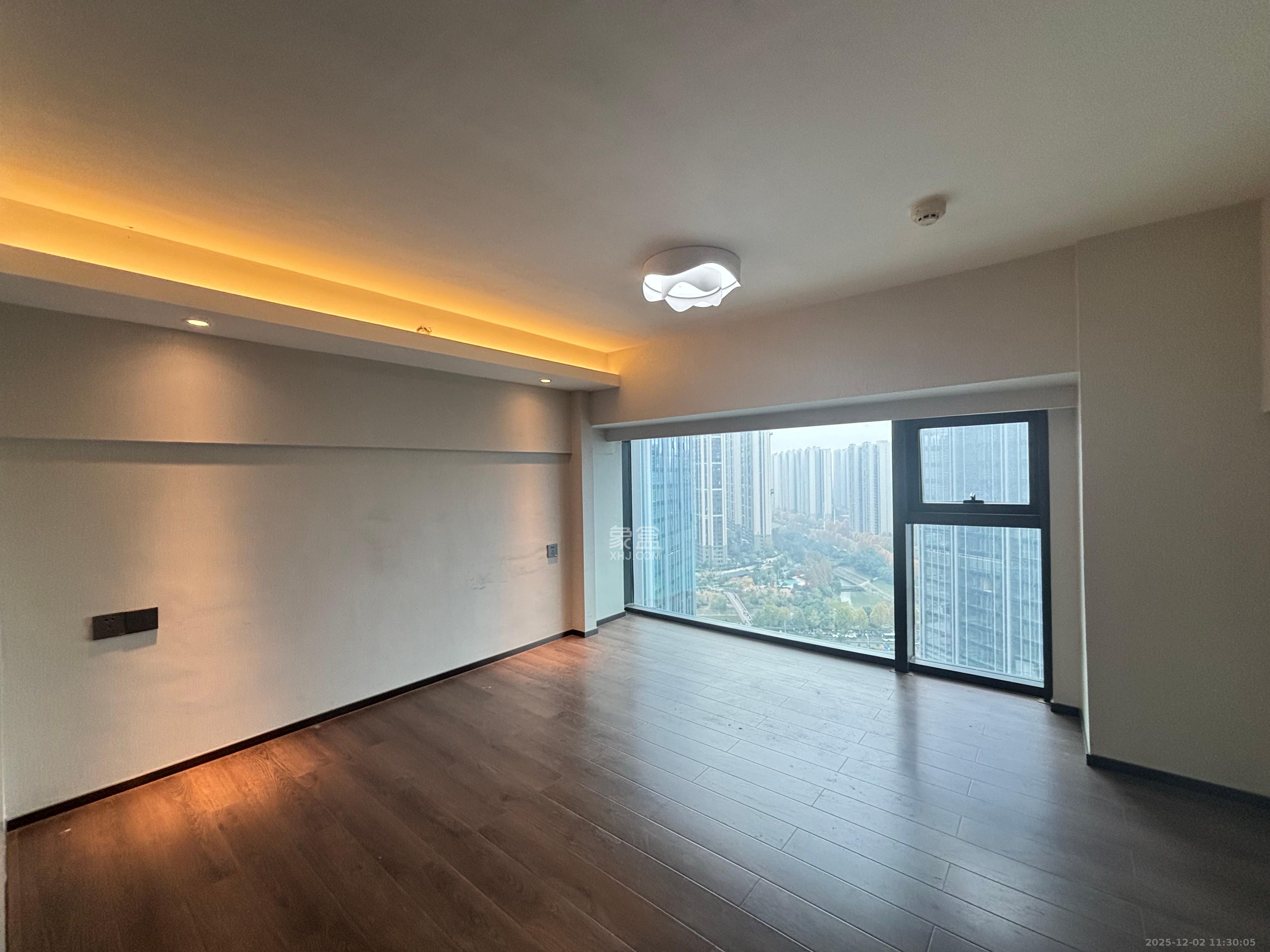 达美寰宇中心  2室1厅1卫    2800.0元/月室内图