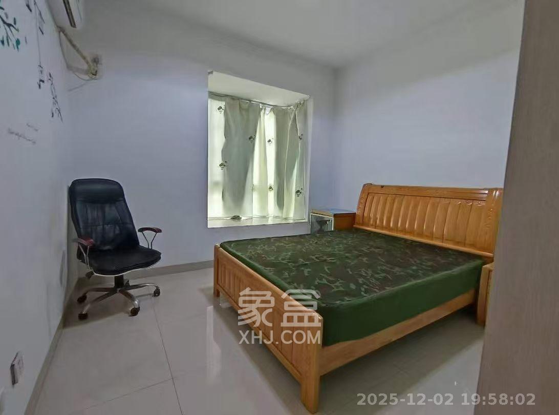 和馨园  2室2厅1卫    1800.0元/月室内图