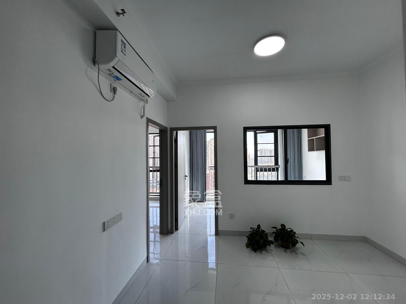 金晟年华  1室1厅1卫    1500.0元/月