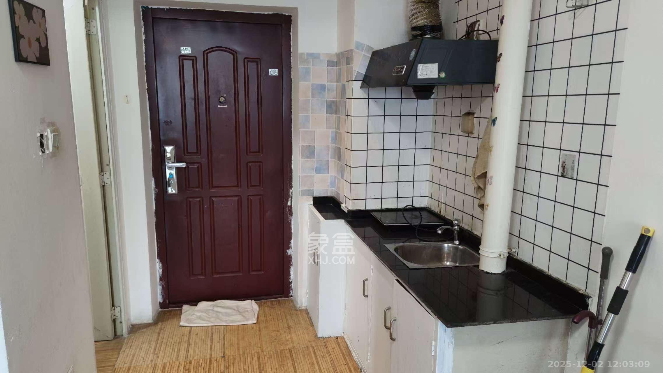 华府壹航线 1室1厅1卫 1000.0元/月 华府壹航线 1室1厅1卫 1000.0元/月室内图