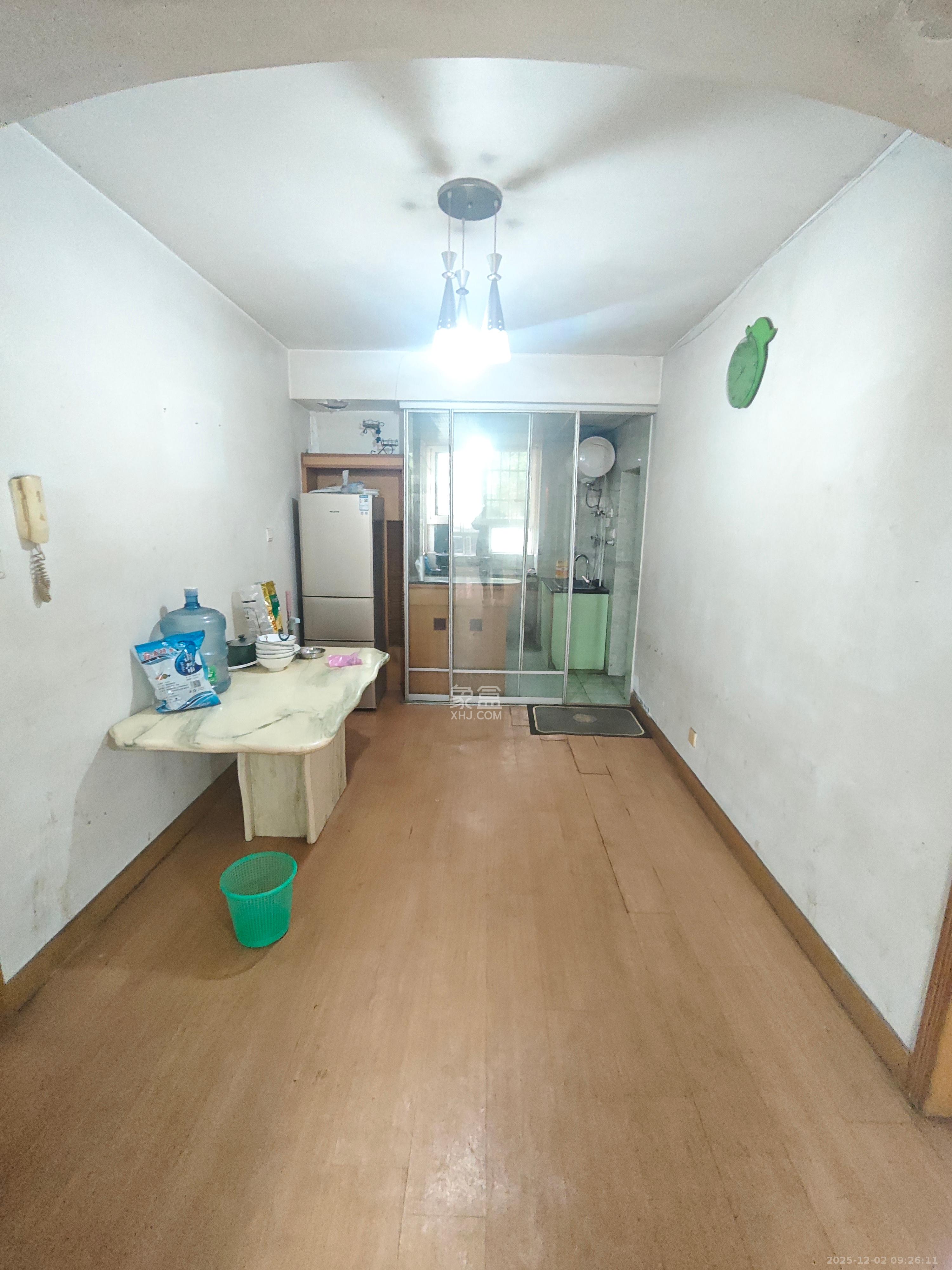 海华锦园  2室1厅1卫    1600.0元/月室内图