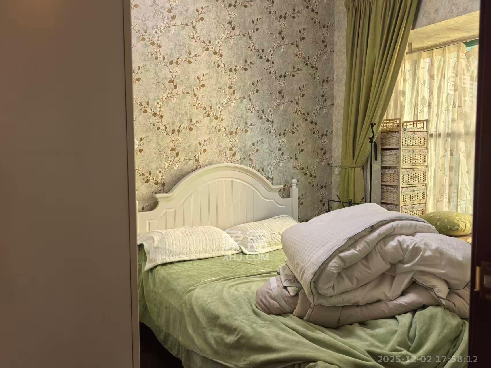 恒大城  2室2厅1卫    2100.0元/月室内图