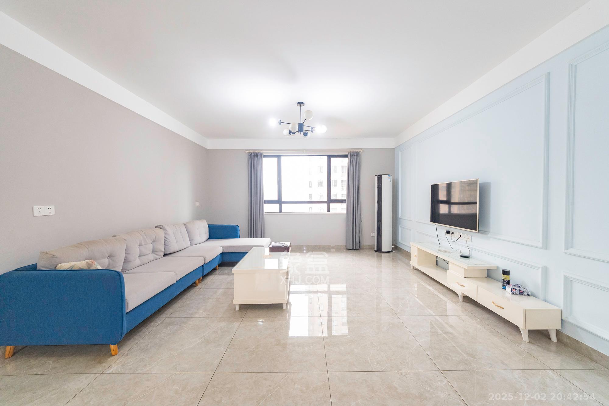 长大卧琥 4室2厅2卫 116.0万 长大卧琥 4室2厅2卫 116.0万客厅