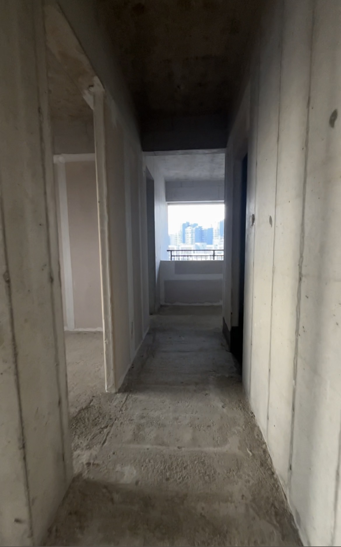 湘中府央玺 5室2厅2卫 89.8万 湘中府央玺 5室2厅2卫 89.8万室内图