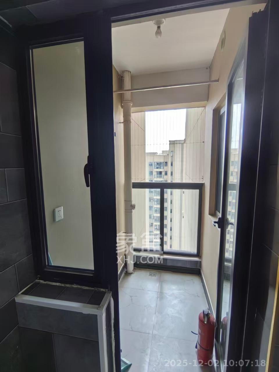 长房东旭国际 2室1厅1卫 2000.0元/月 长房东旭国际 2室1厅1卫 2000.0元/月室内图