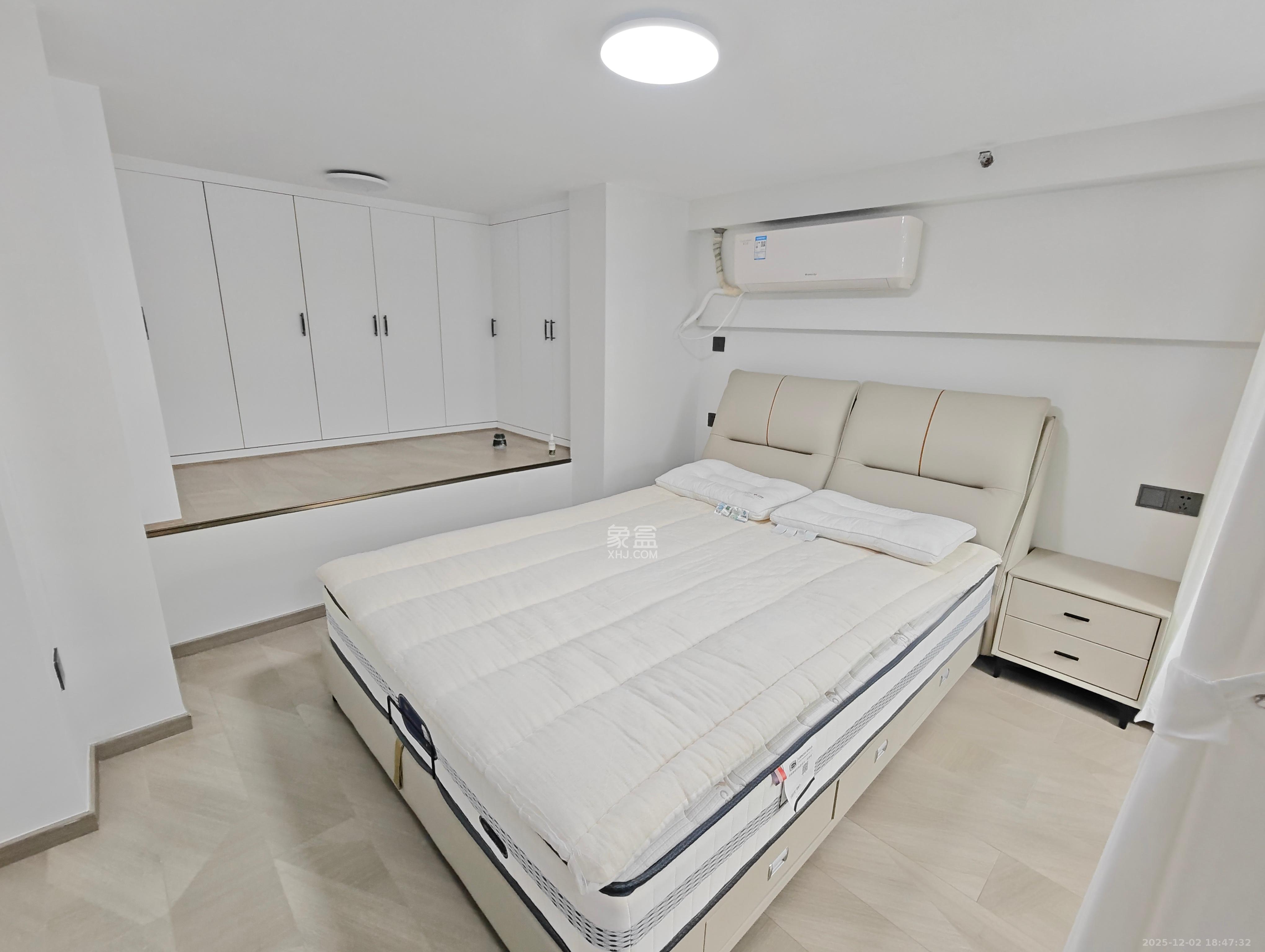 越秀悦湖台 1室0厅0卫 2700.0元/月 越秀悦湖台 1室0厅0卫 2700.0元/月室内图