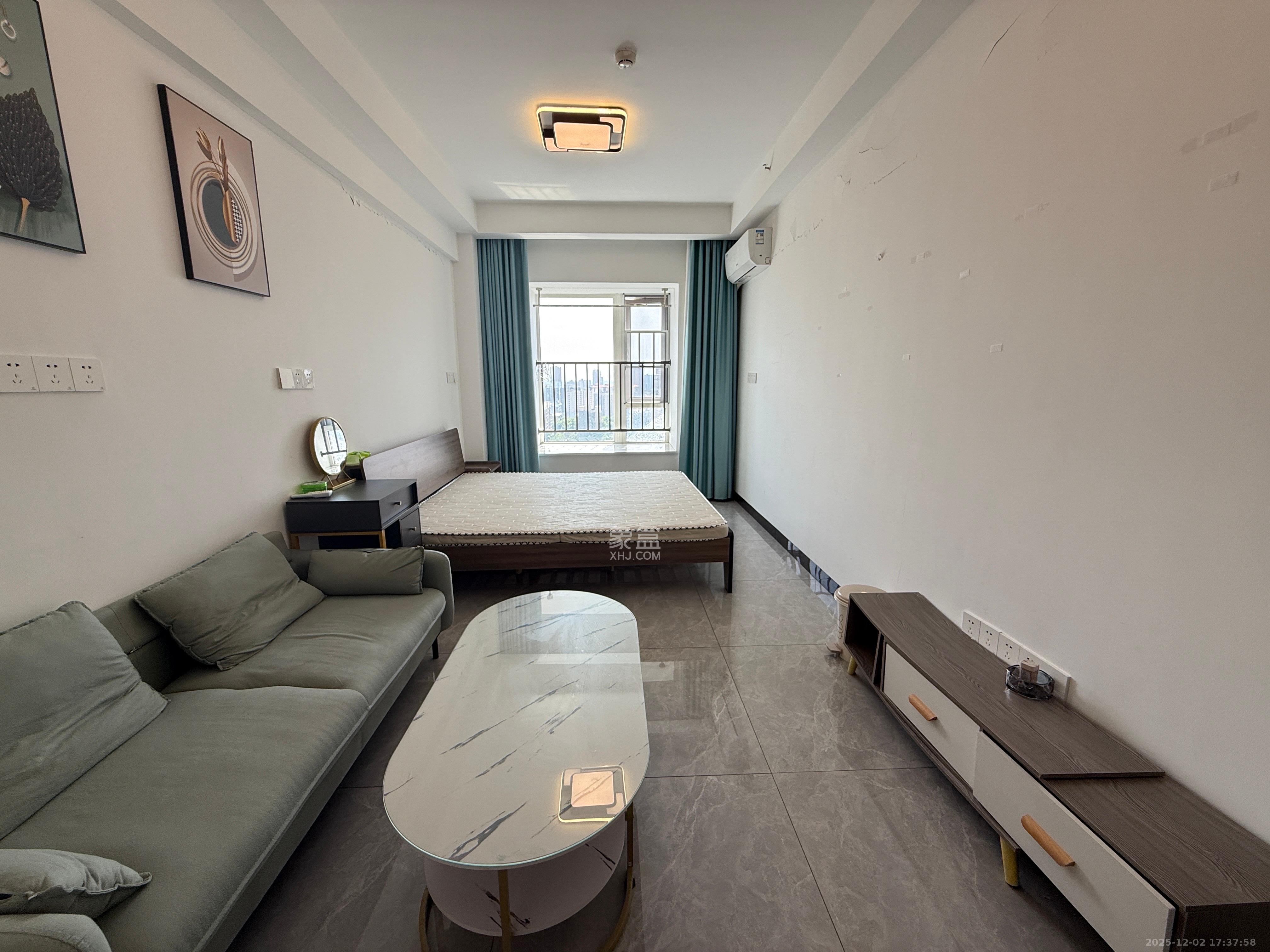 保利香槟国际  1室0厅0卫    1400.0元/月室内图