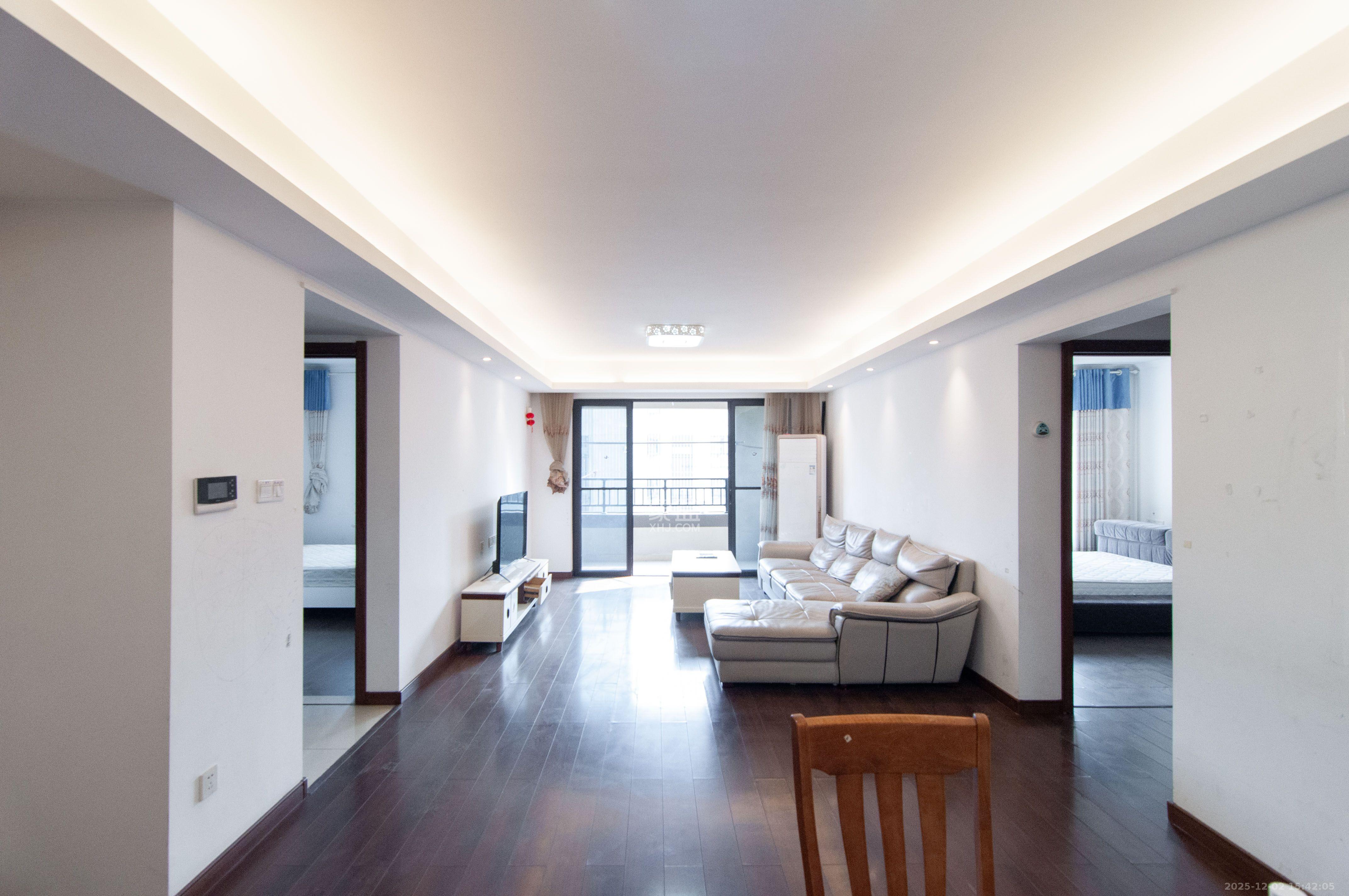 万科里梅溪郡 4室2厅2卫 3600.0元/月 万科里梅溪郡 4室2厅2卫 3600.0元/月室内图