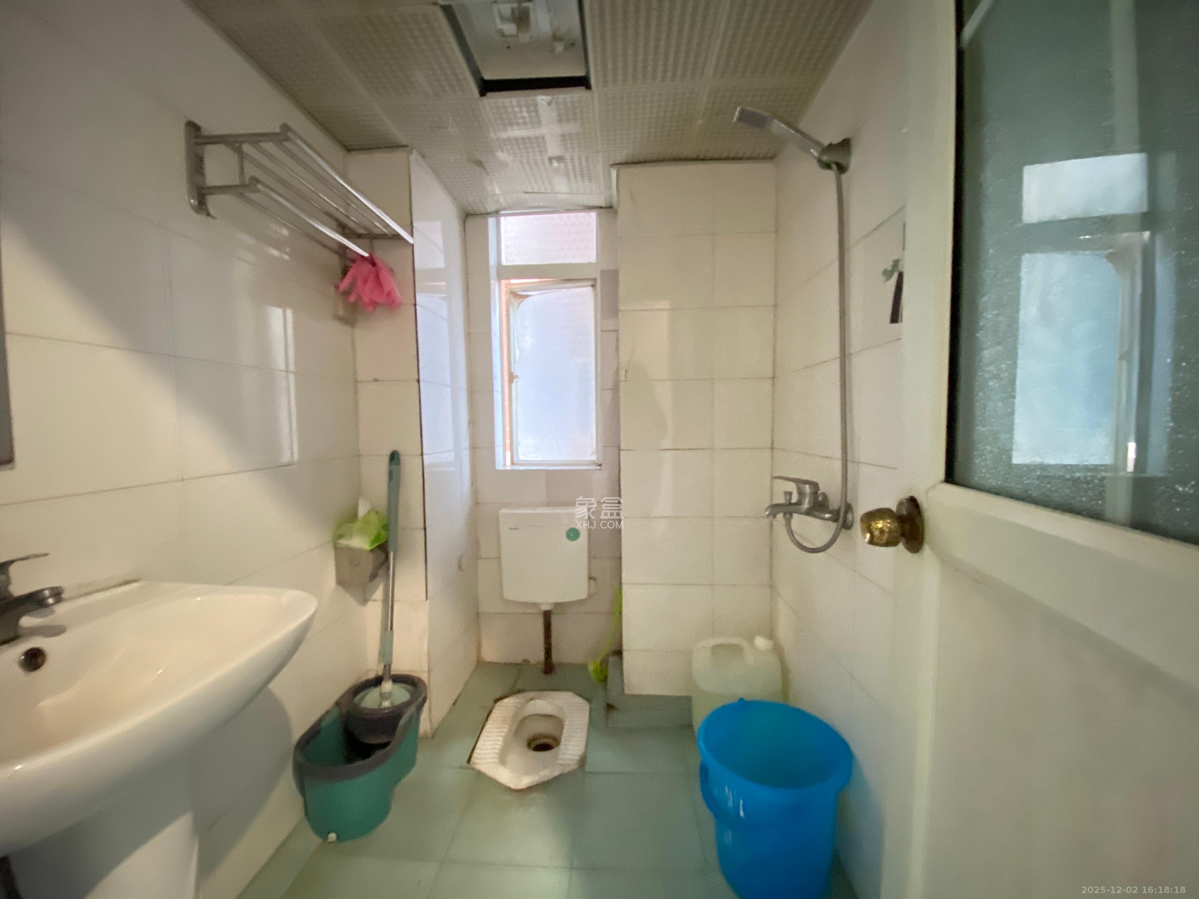 华海3C(天心电子世界) 1室1厅1卫 1600.0元/月 华海3C(天心电子世界) 1室1厅1卫 1600.0元/月室内图