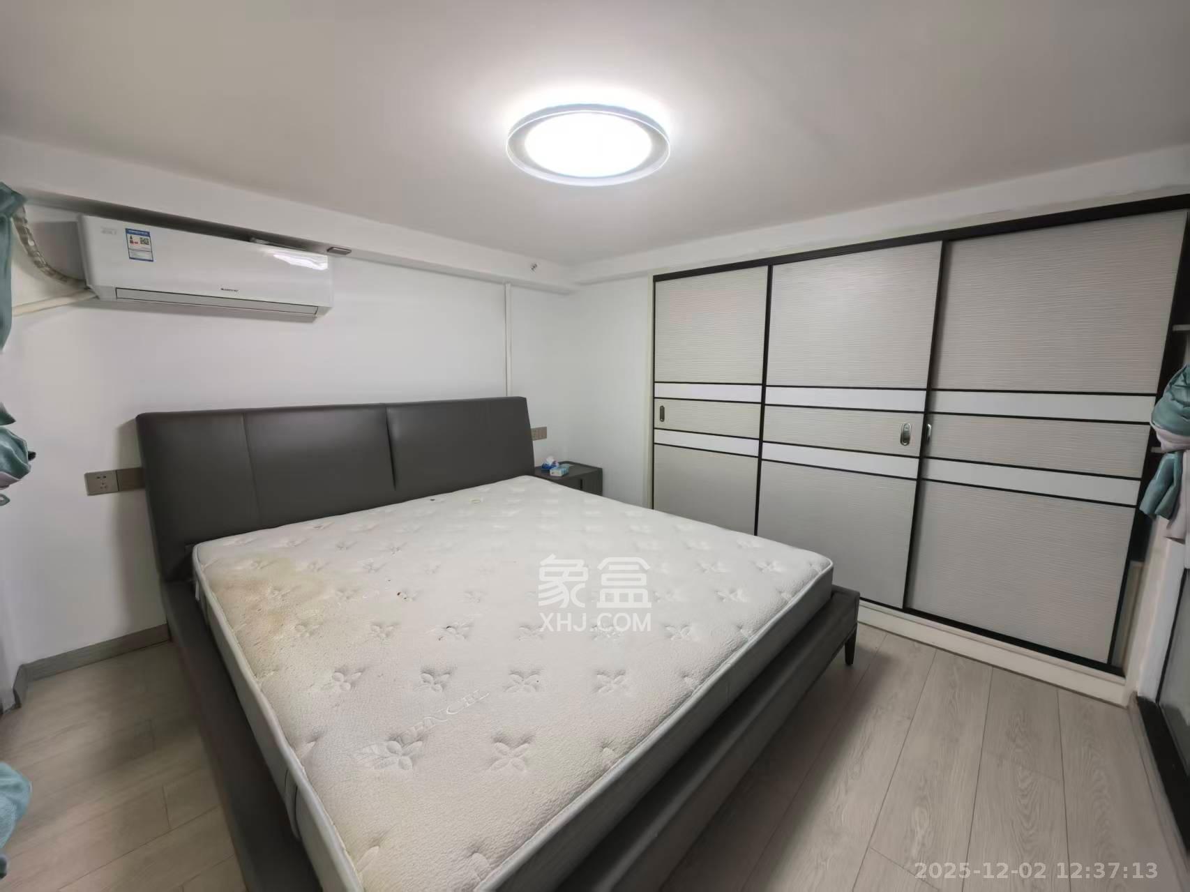 钱隆世家  1室1厅1卫    2000.0元/月室内图