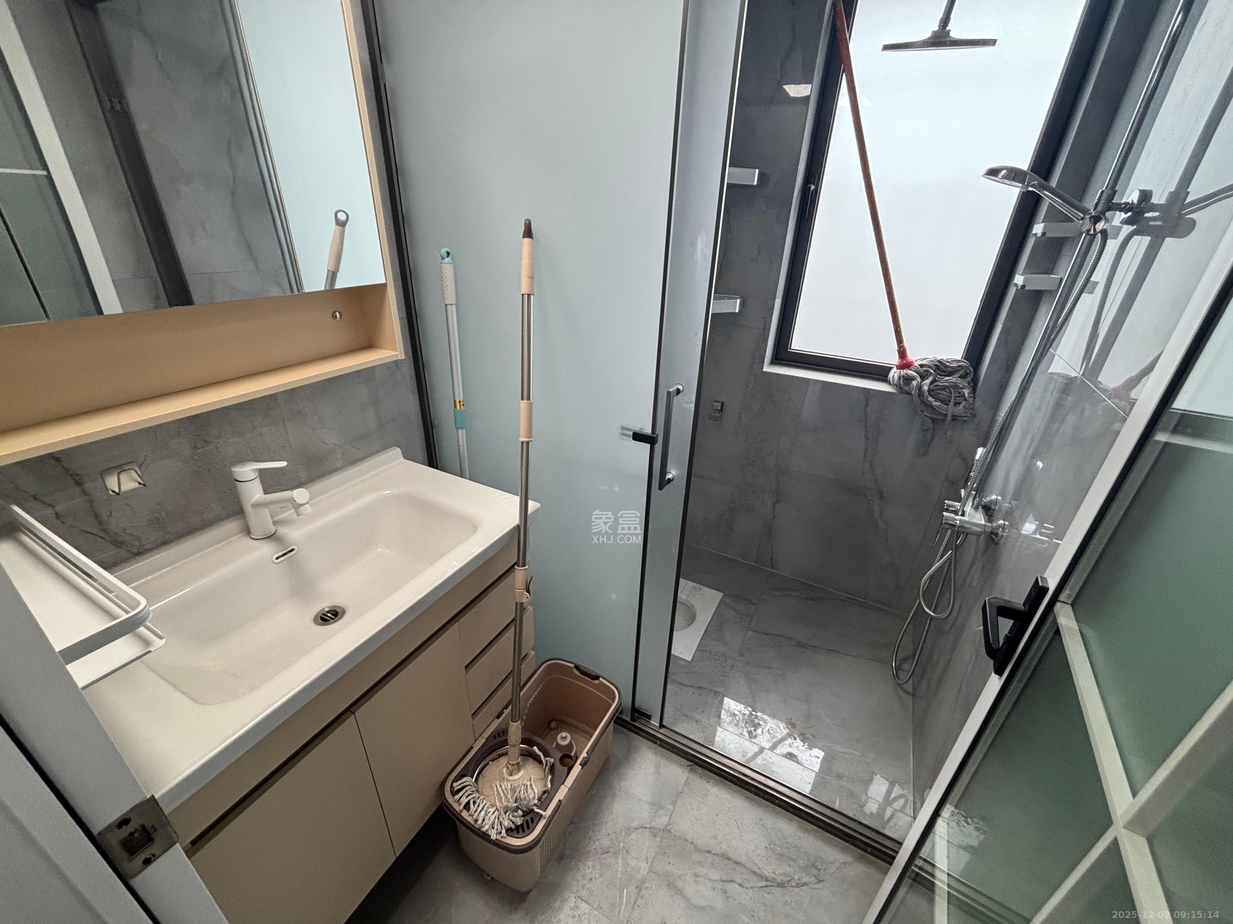 金塘家园 2室1厅1卫 2300.0元/月 金塘家园 2室1厅1卫 2300.0元/月室内图