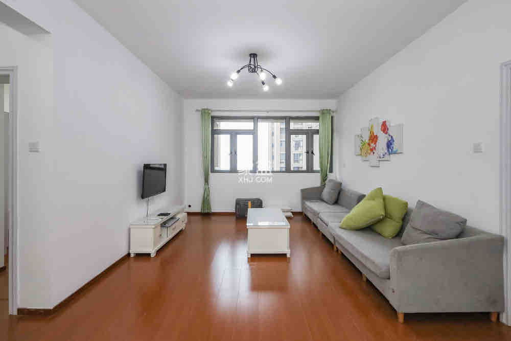 八方小区C区  1室2厅2卫    3800.0元/月户型图