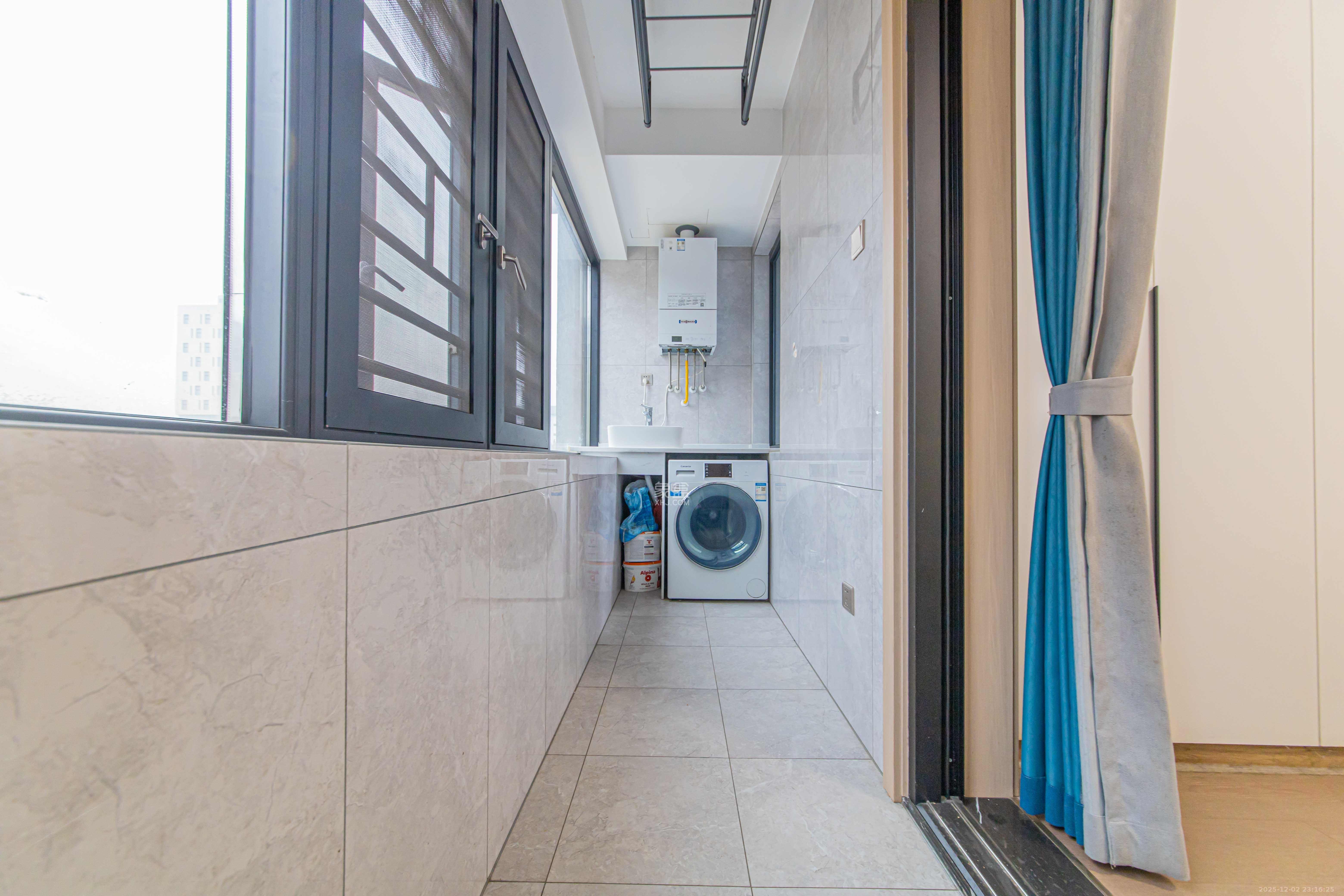 和泓融成府 4室2厅2卫 120.0万 和泓融成府 4室2厅2卫 120.0万阳台