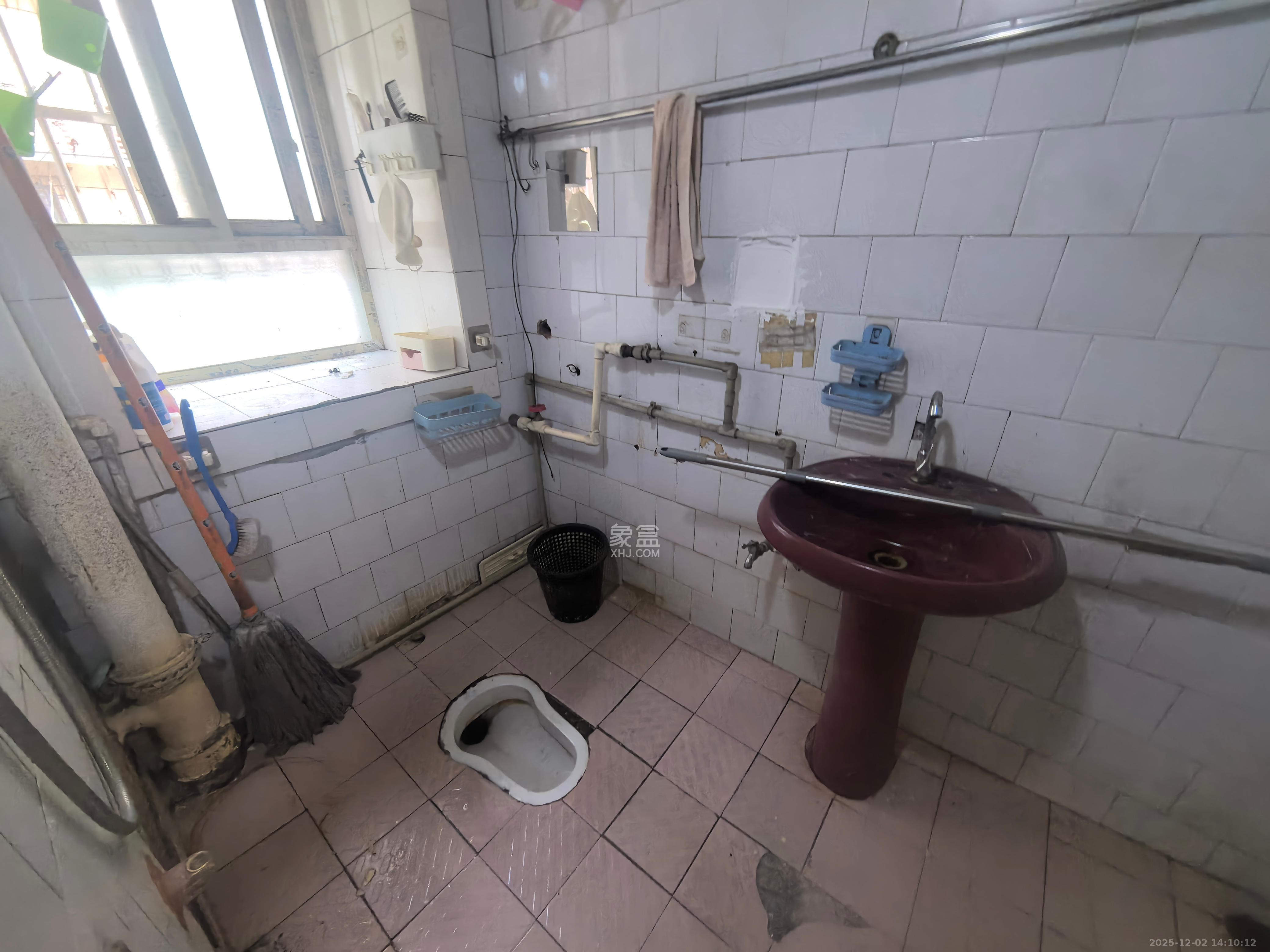 荷晏小区  2室1厅1卫    1200.0元/月室内图