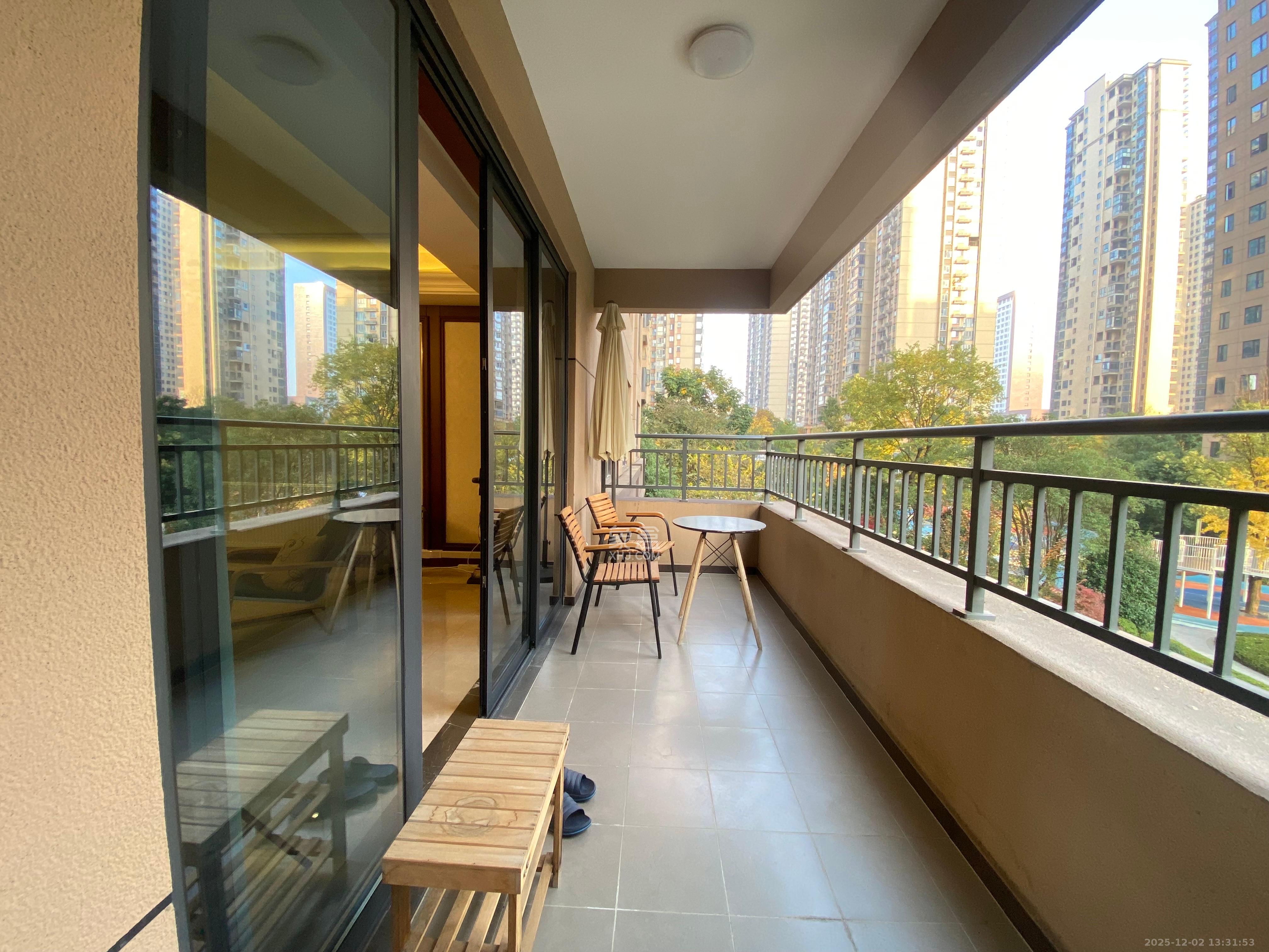 运达锦绣广场 6室2厅3卫 13500.0元/月 运达锦绣广场 6室2厅3卫 13500.0元/月室内图