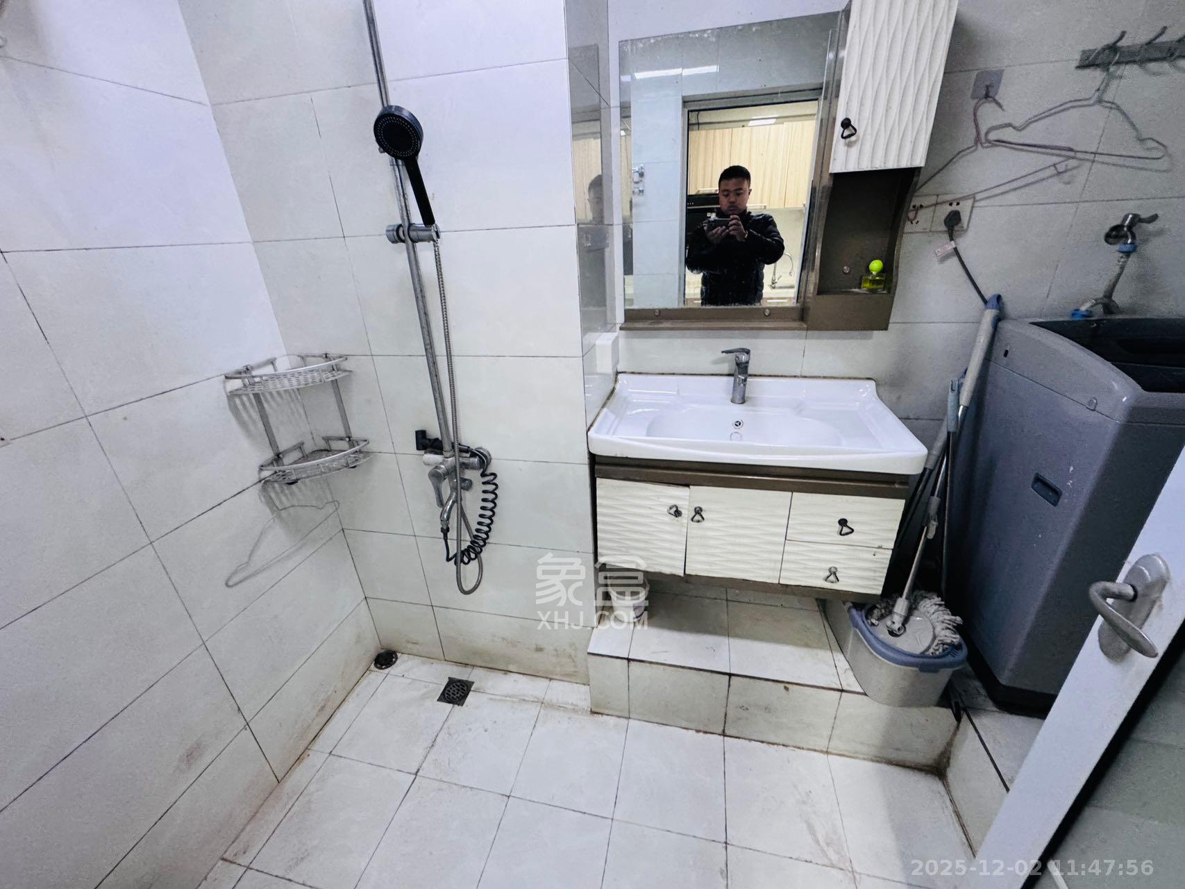 南庭城果   59.9㎡      1300.0元/月室内图