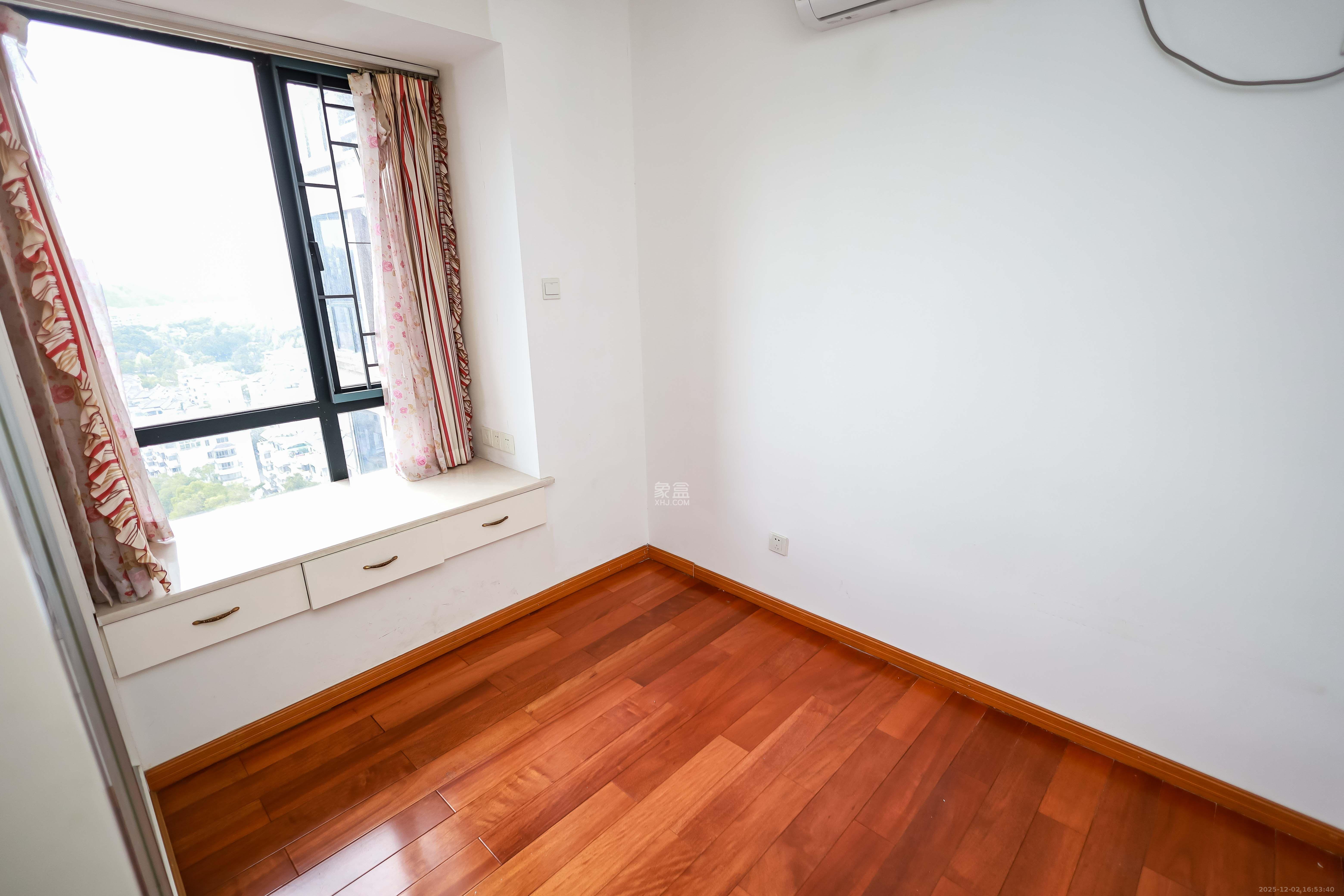 永祺西京  2室2厅1卫    2200.0元/月室内图