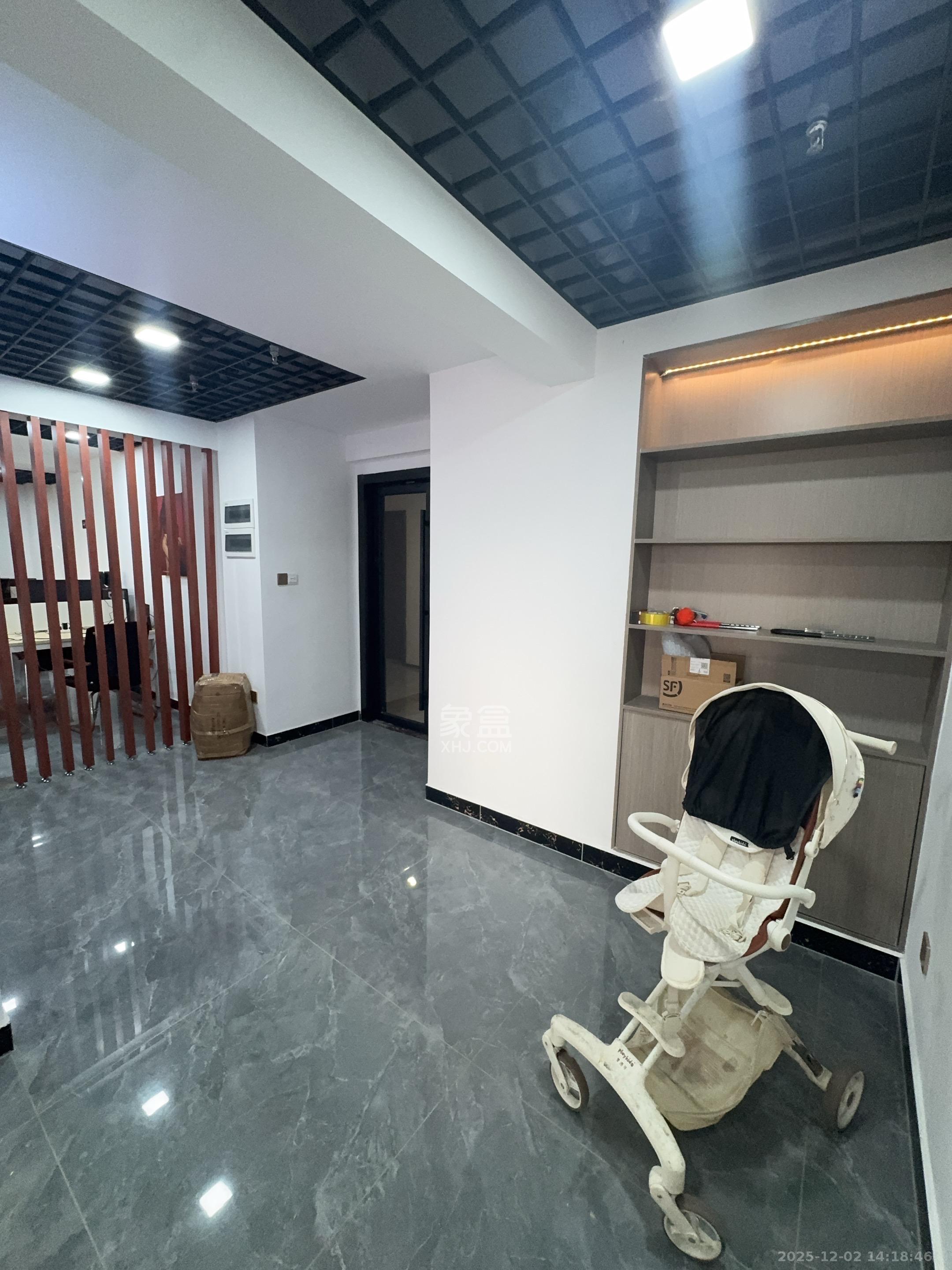 保利香槟国际 1室0厅0卫 5000.0元/月 保利香槟国际 1室0厅0卫 5000.0元/月室内图