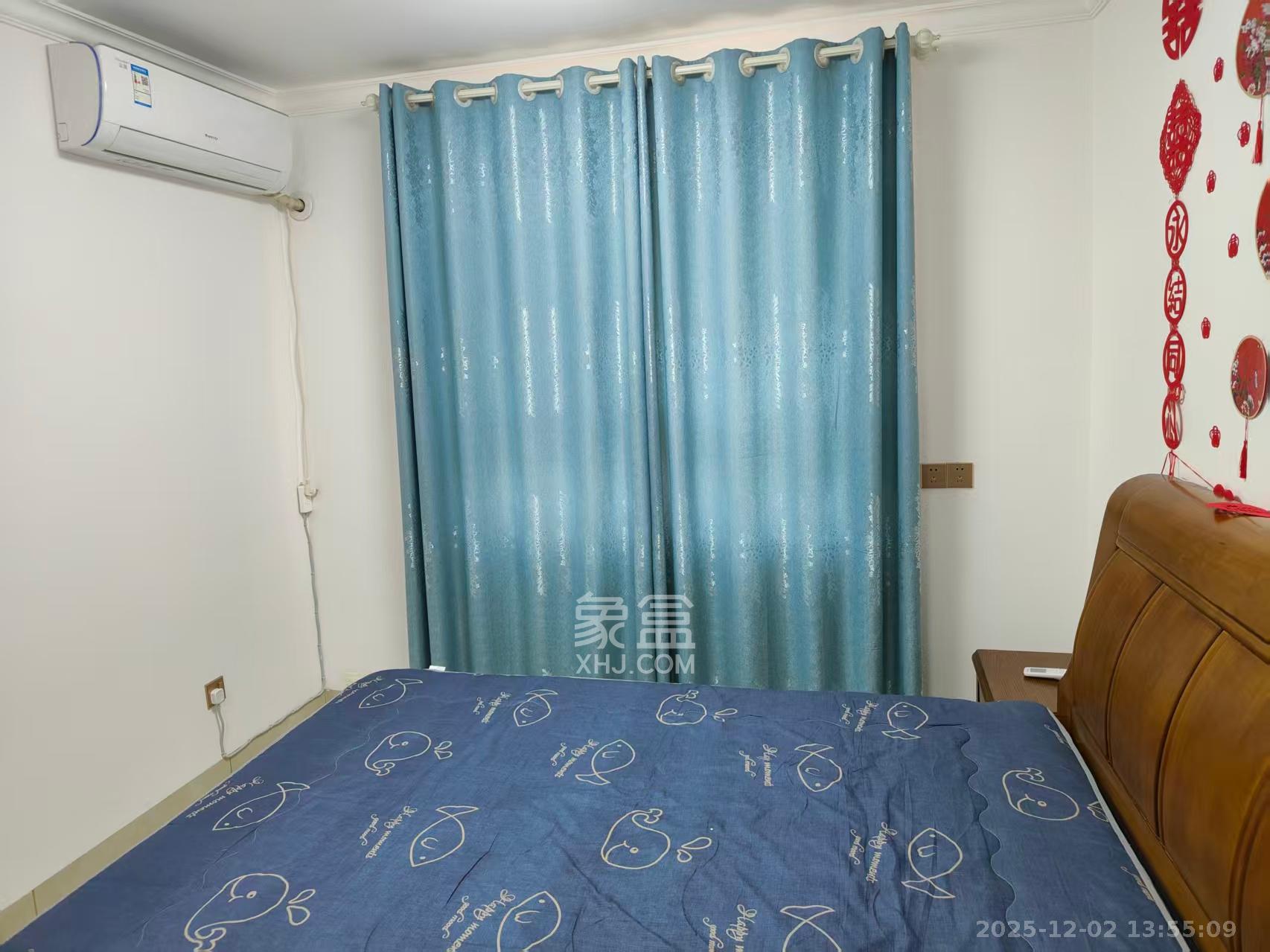 阳光花园  1室1厅1卫    1600.0元/月室内图