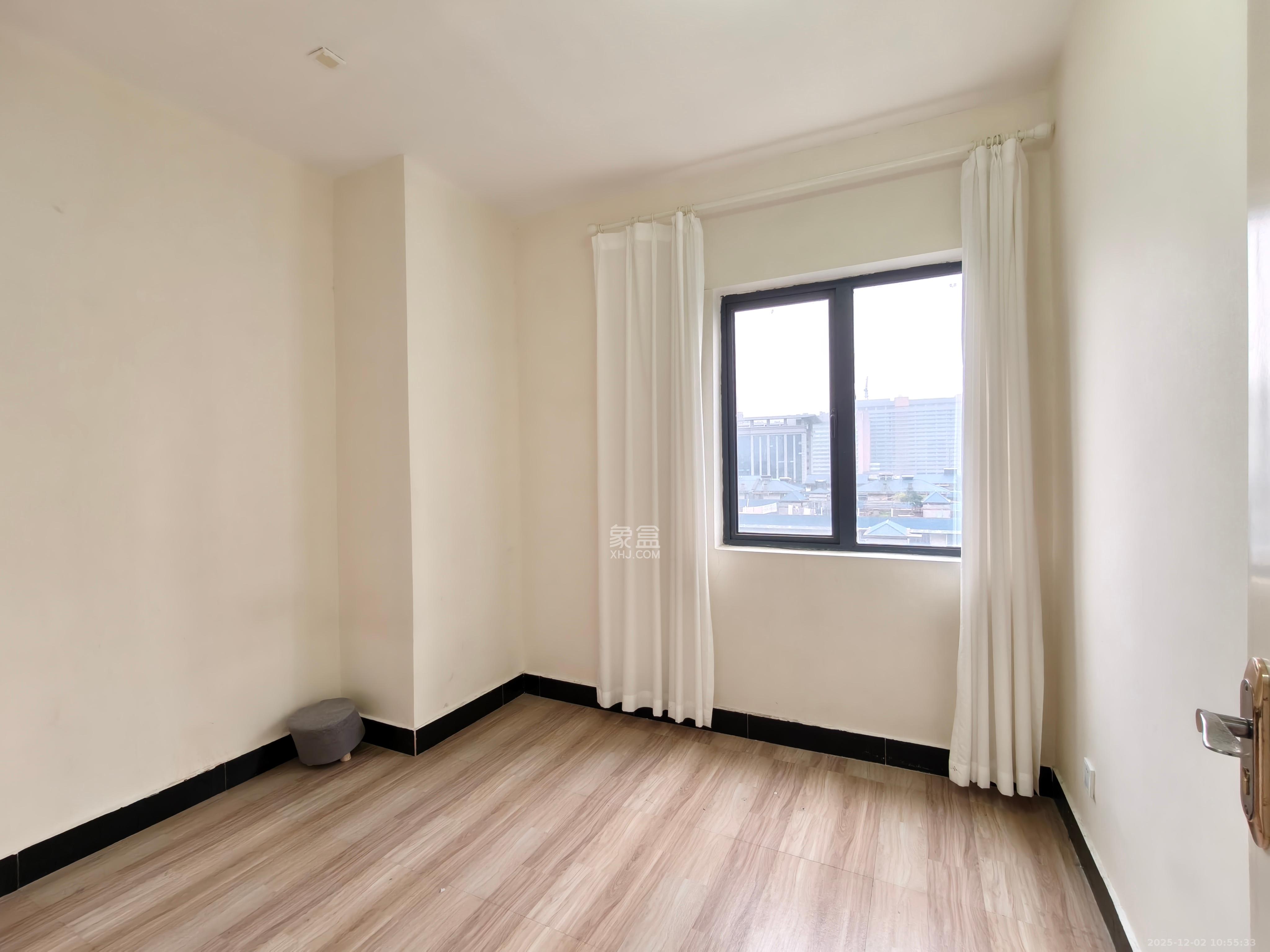 宽寓大厦   68.74㎡      3300.0元/月室内图