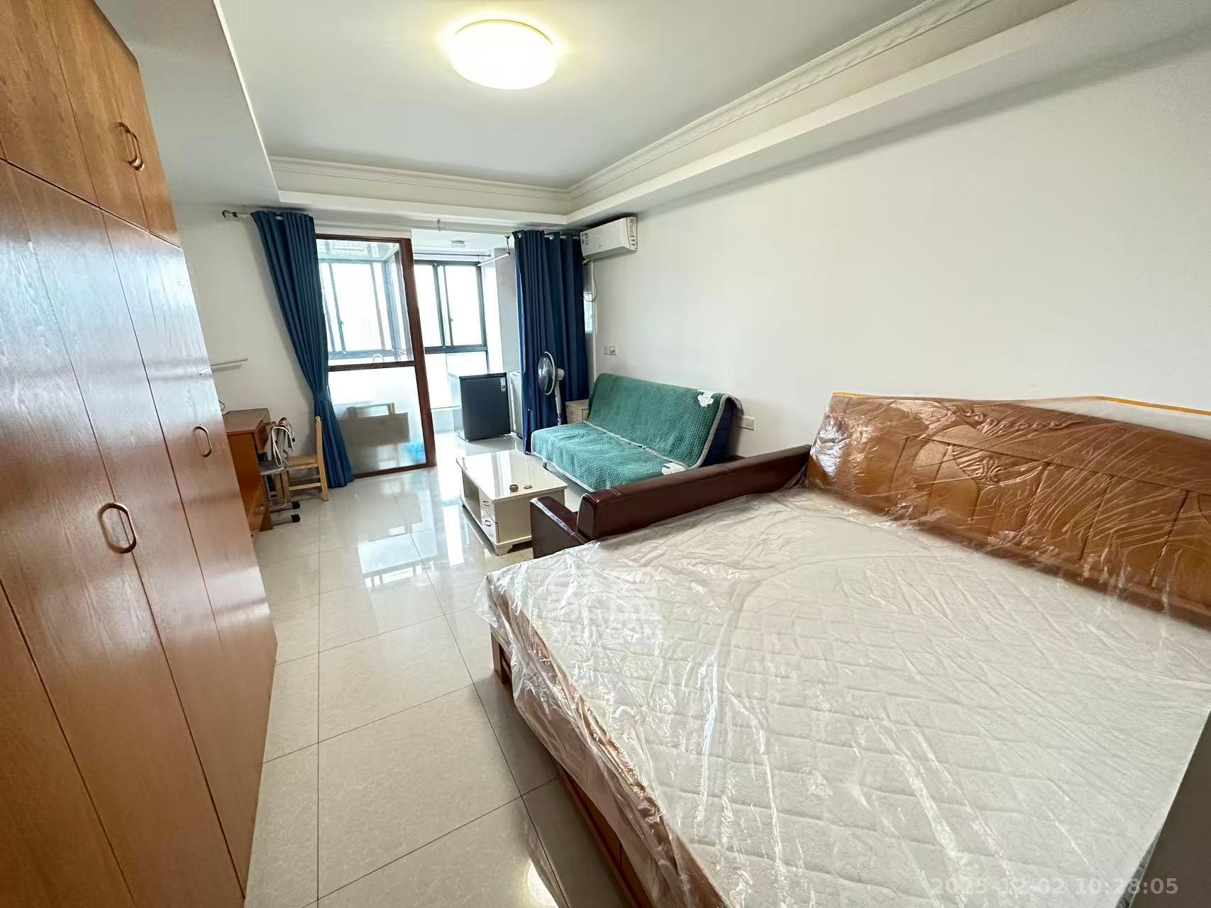 五矿万境水岸二期（五矿万境水岸和苑）  1室1厅1卫    1600.0元/月