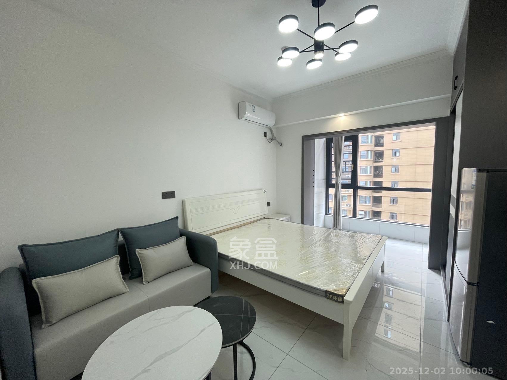 嘉雨兴园  1室1厅1卫    1600.0元/月