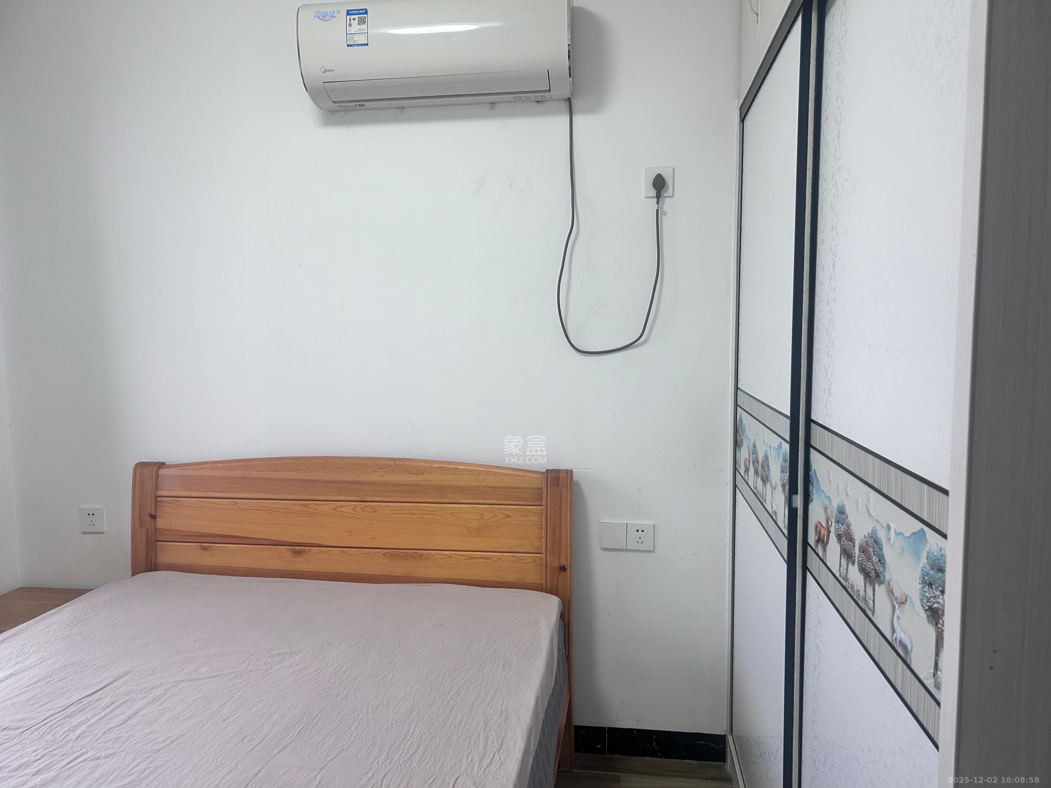 洋湖明园一期  2室2厅1卫    1800.0元/月室内图