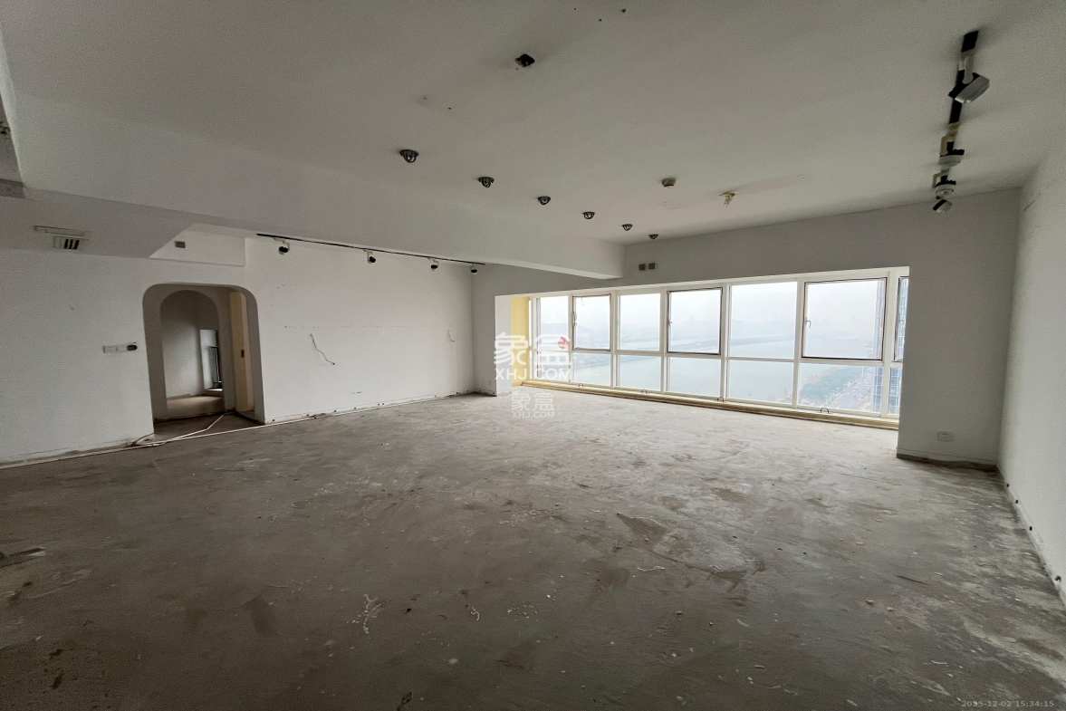 保利国际广场 1室1厅1卫 13000.0元/月 保利国际广场 1室1厅1卫 13000.0元/月室内图