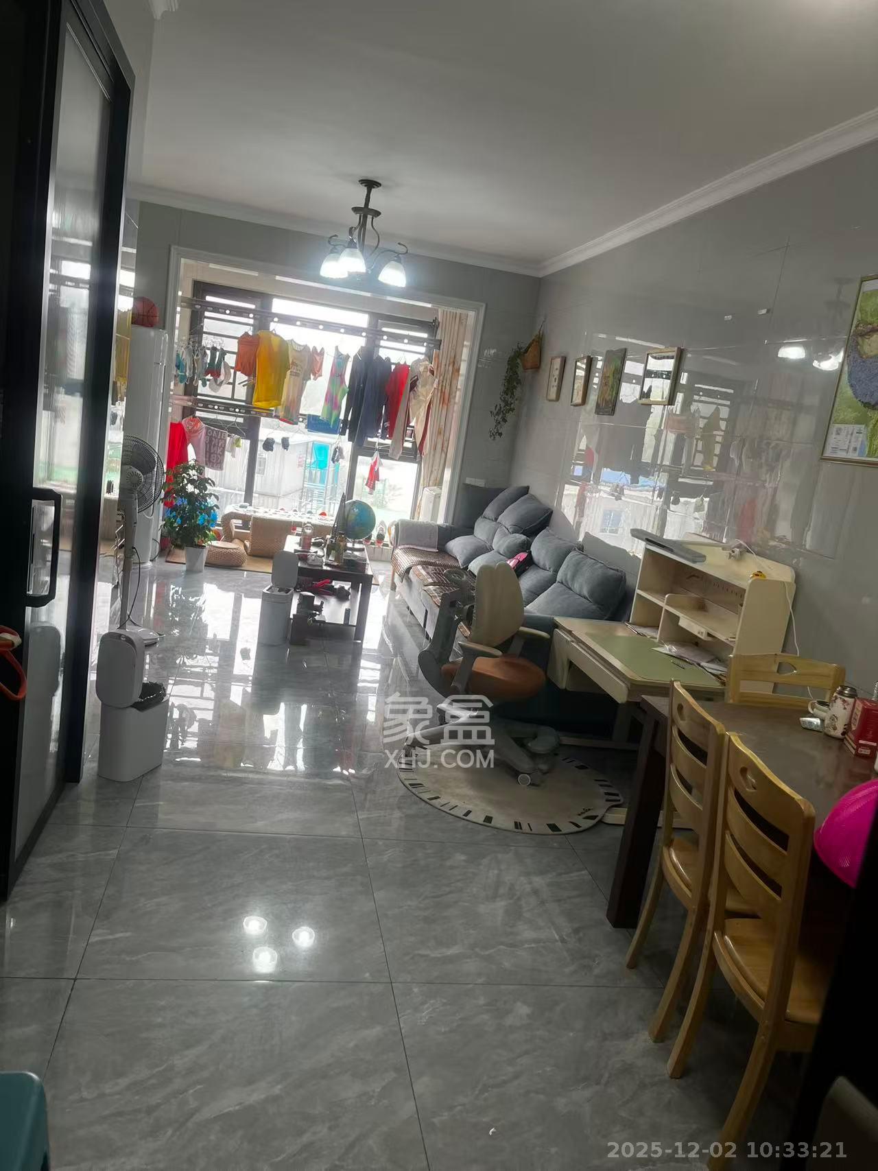 天华雅源府  2室2厅1卫    2150.0元/月室内图