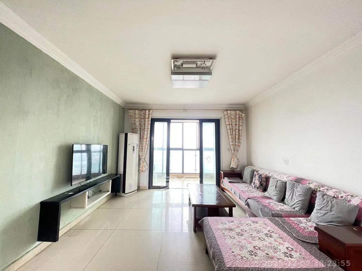 高鑫麓城  3室2厅2卫    2800.0元/月