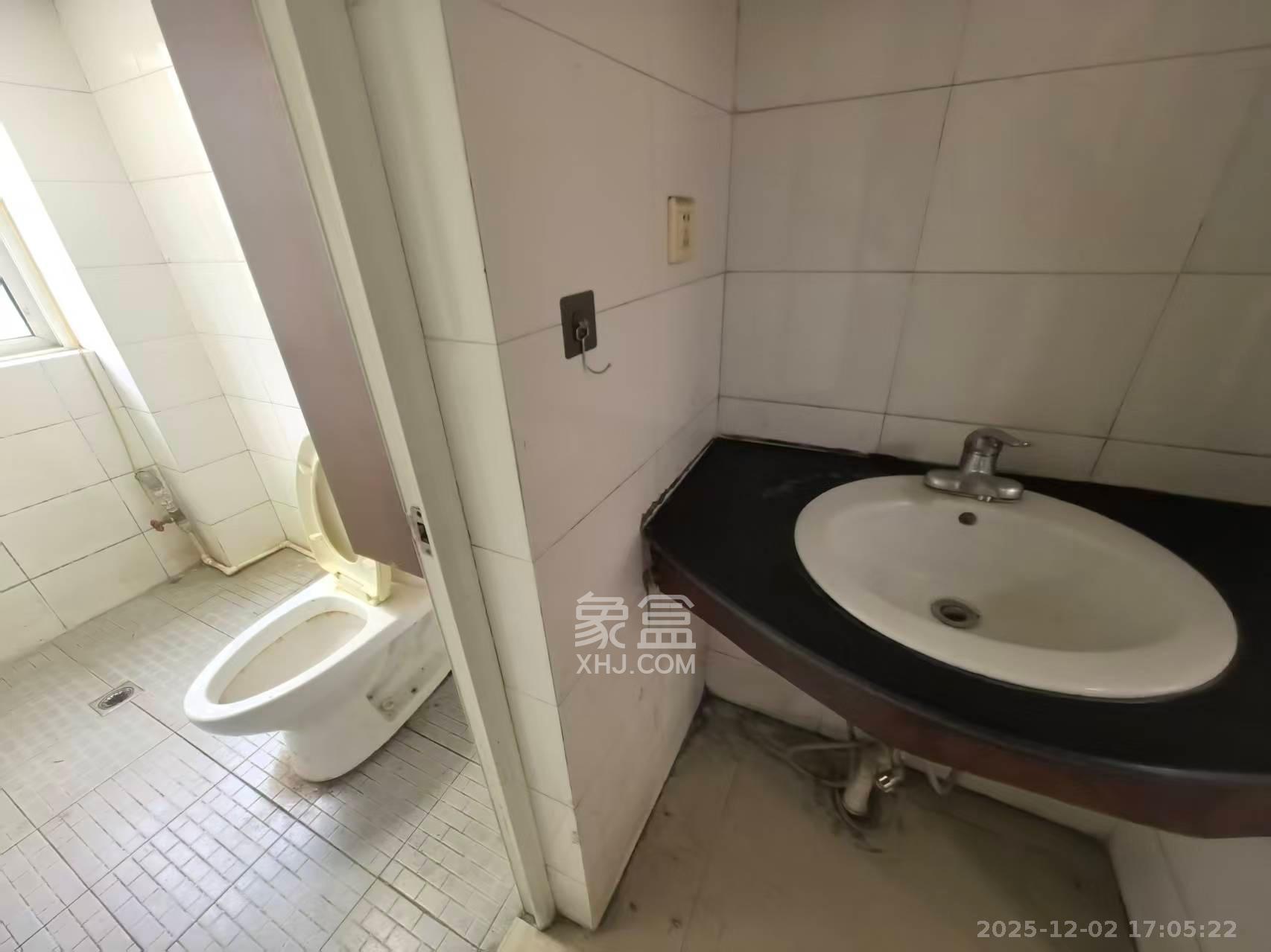 湘樟园小区(湘樟家园) 2室2厅1卫 1200.0元/月 湘樟园小区(湘樟家园) 2室2厅1卫 1200.0元/月室内图