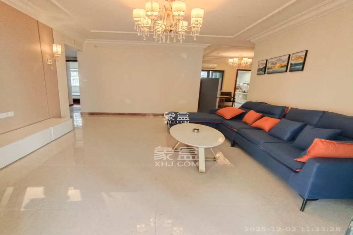 恒大雅苑 3室2厅2卫 3200.0元/月 恒大雅苑 3室2厅2卫 3200.0元/月室内图