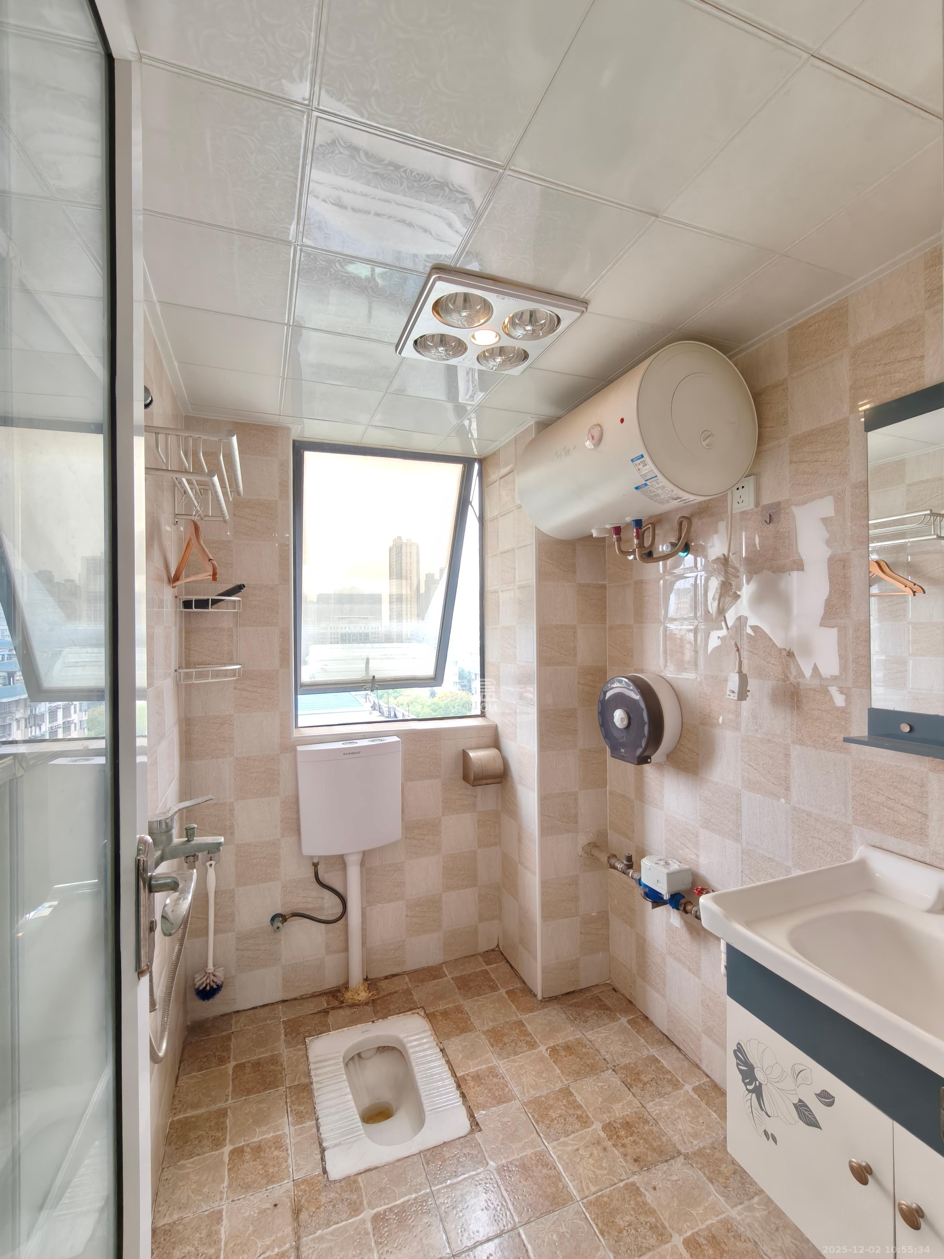 宽寓大厦   68.74㎡      3300.0元/月室内图