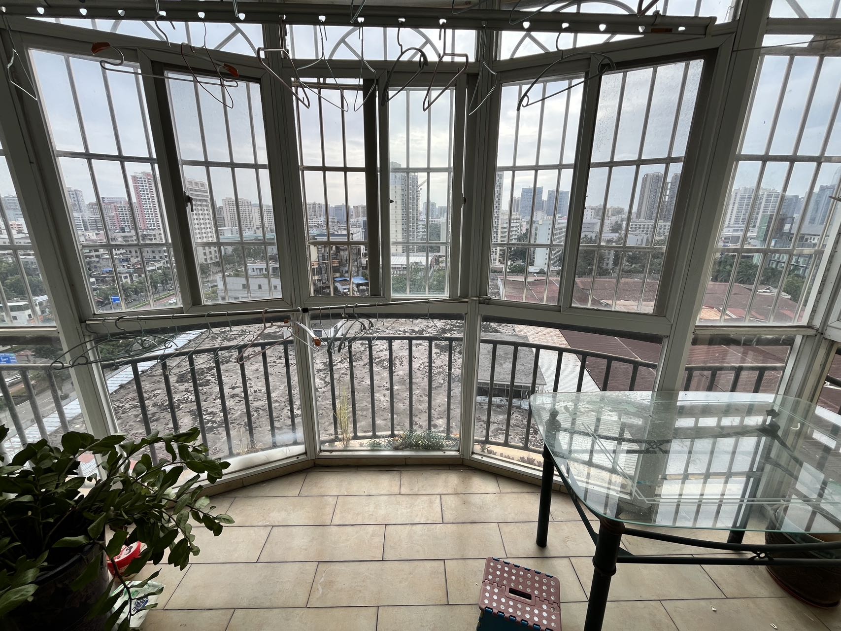 星华商厦 3室2厅2卫 3200.0元/月 星华商厦 3室2厅2卫 3200.0元/月室内图