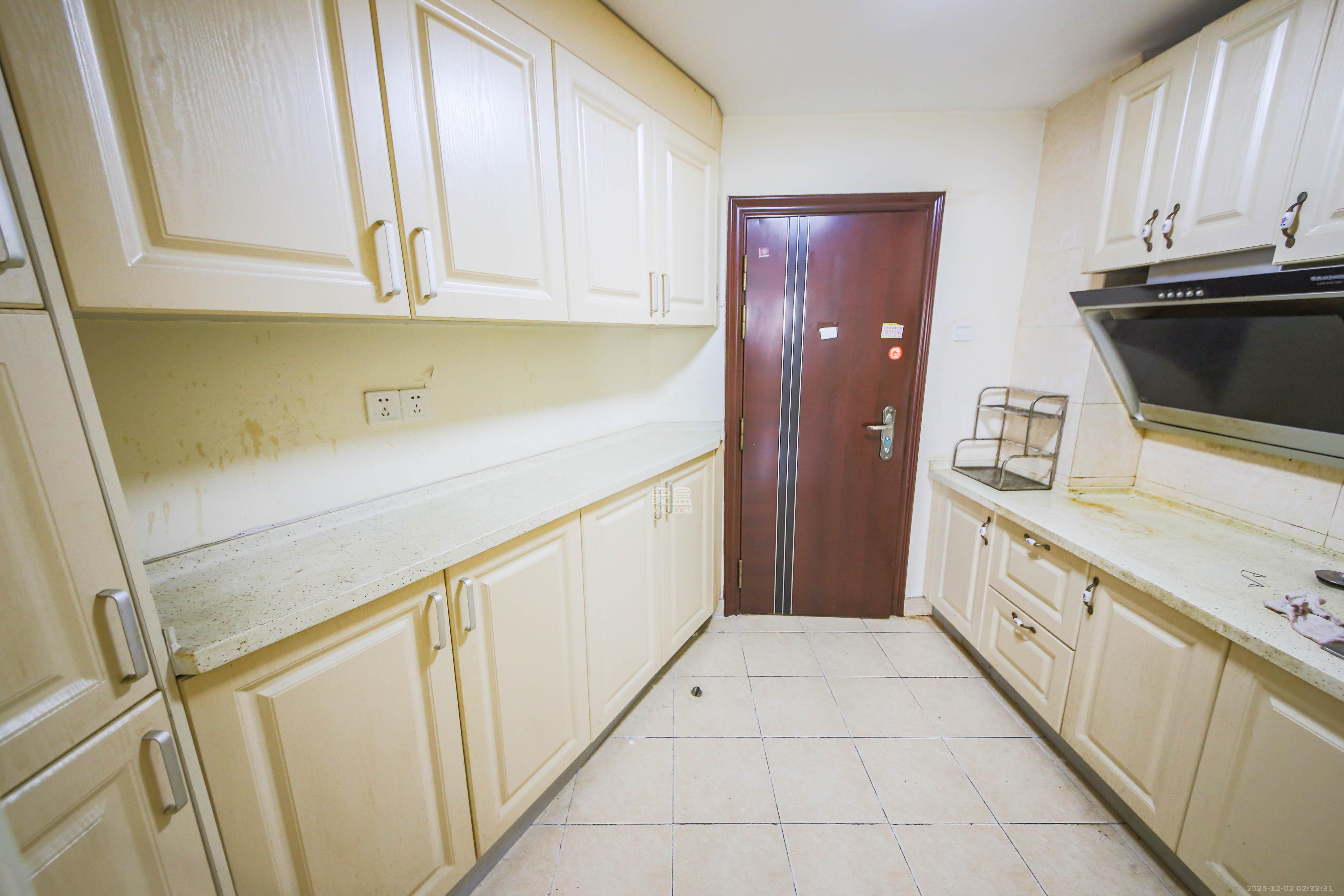 万芙锦城  1室1厅1卫    34.0万厨房