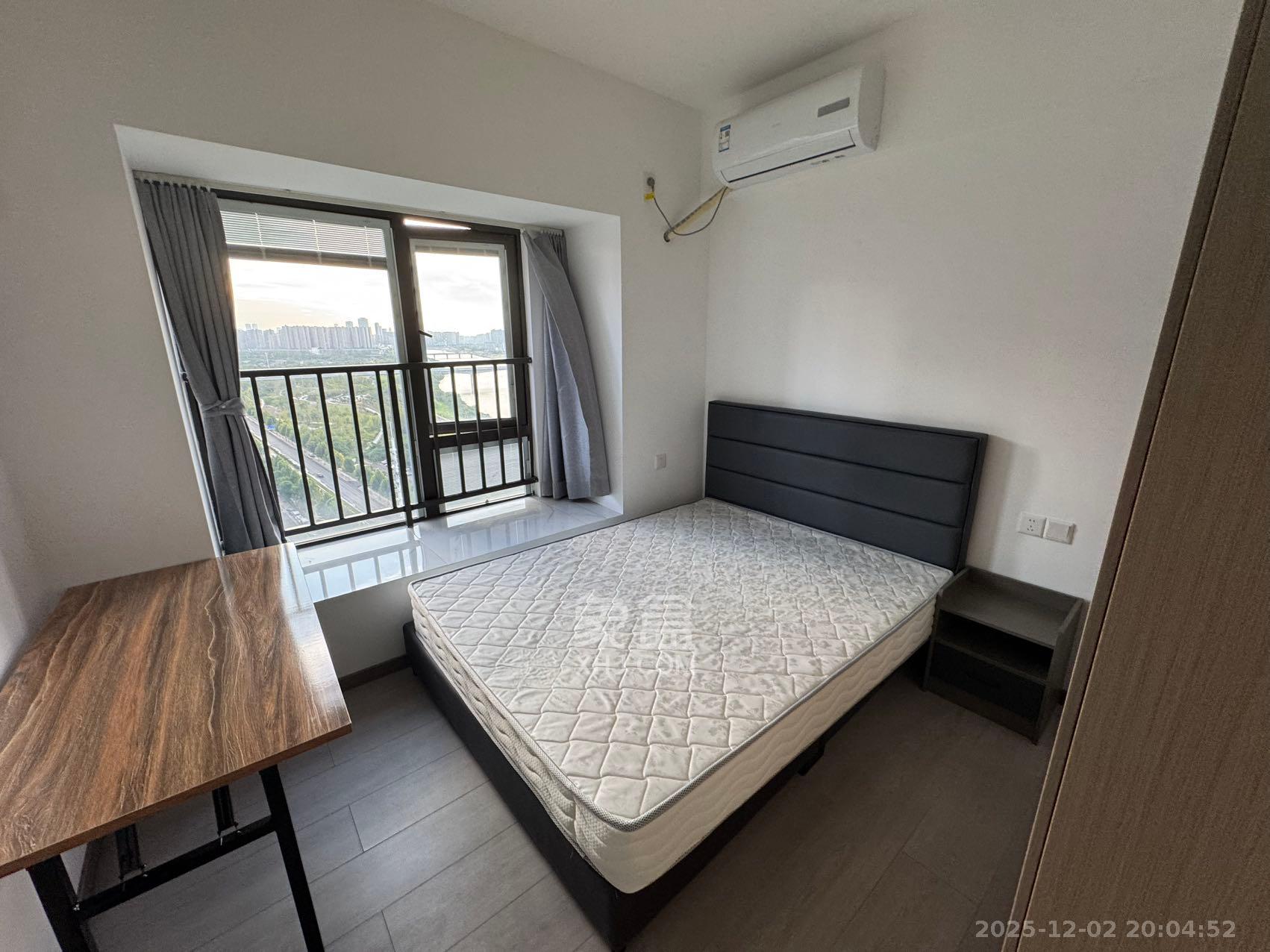 阳光城尚东湾愉景苑  4室2厅2卫    3800.0元/月室内图