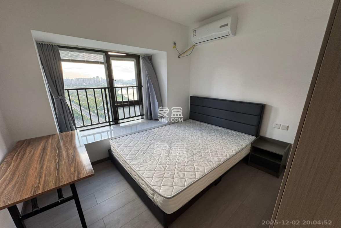 阳光城尚东湾愉景苑 4室2厅2卫 3800.0元/月 阳光城尚东湾愉景苑 4室2厅2卫 3800.0元/月室内图