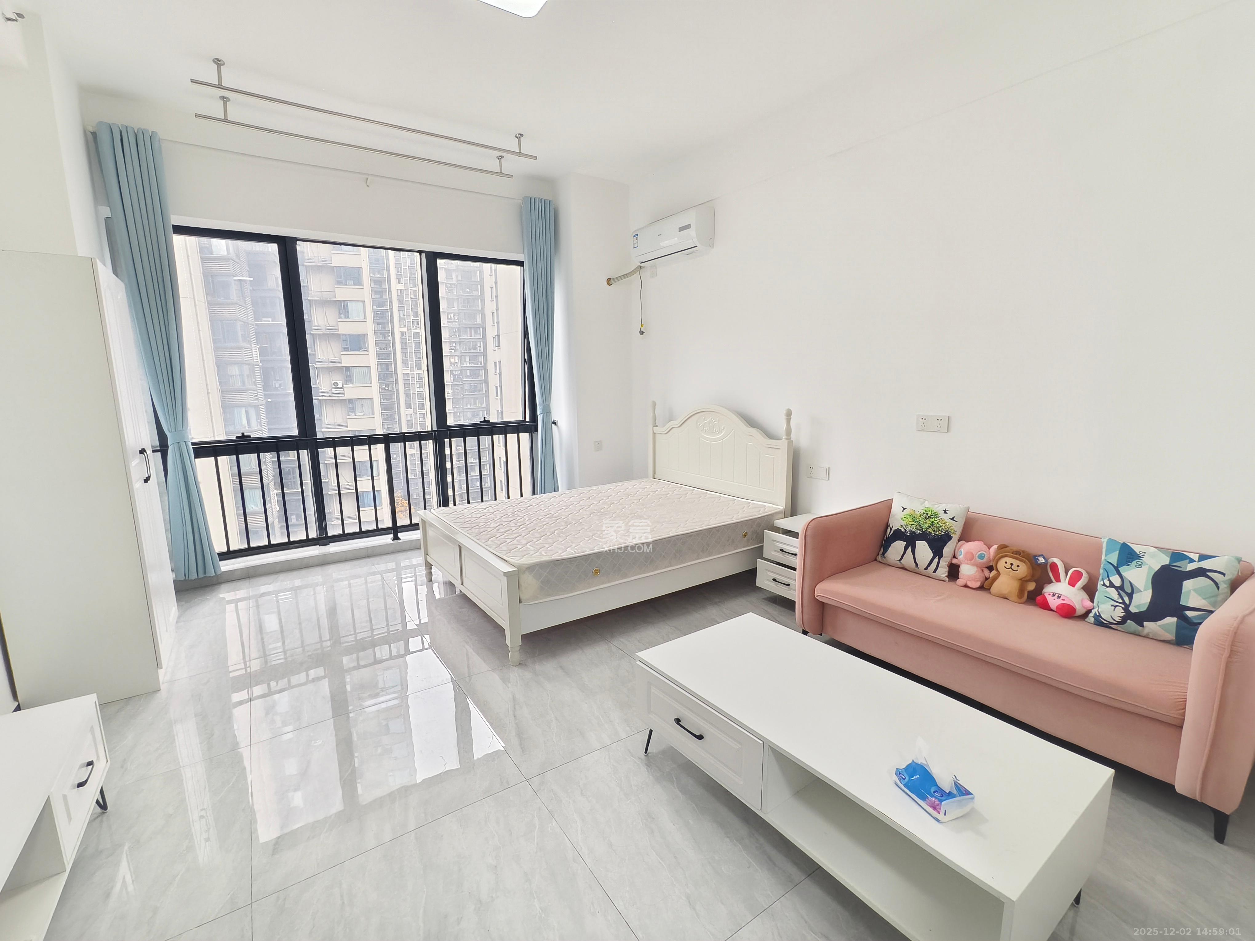 中建悦和城  1室1厅1卫    1400.0元/月