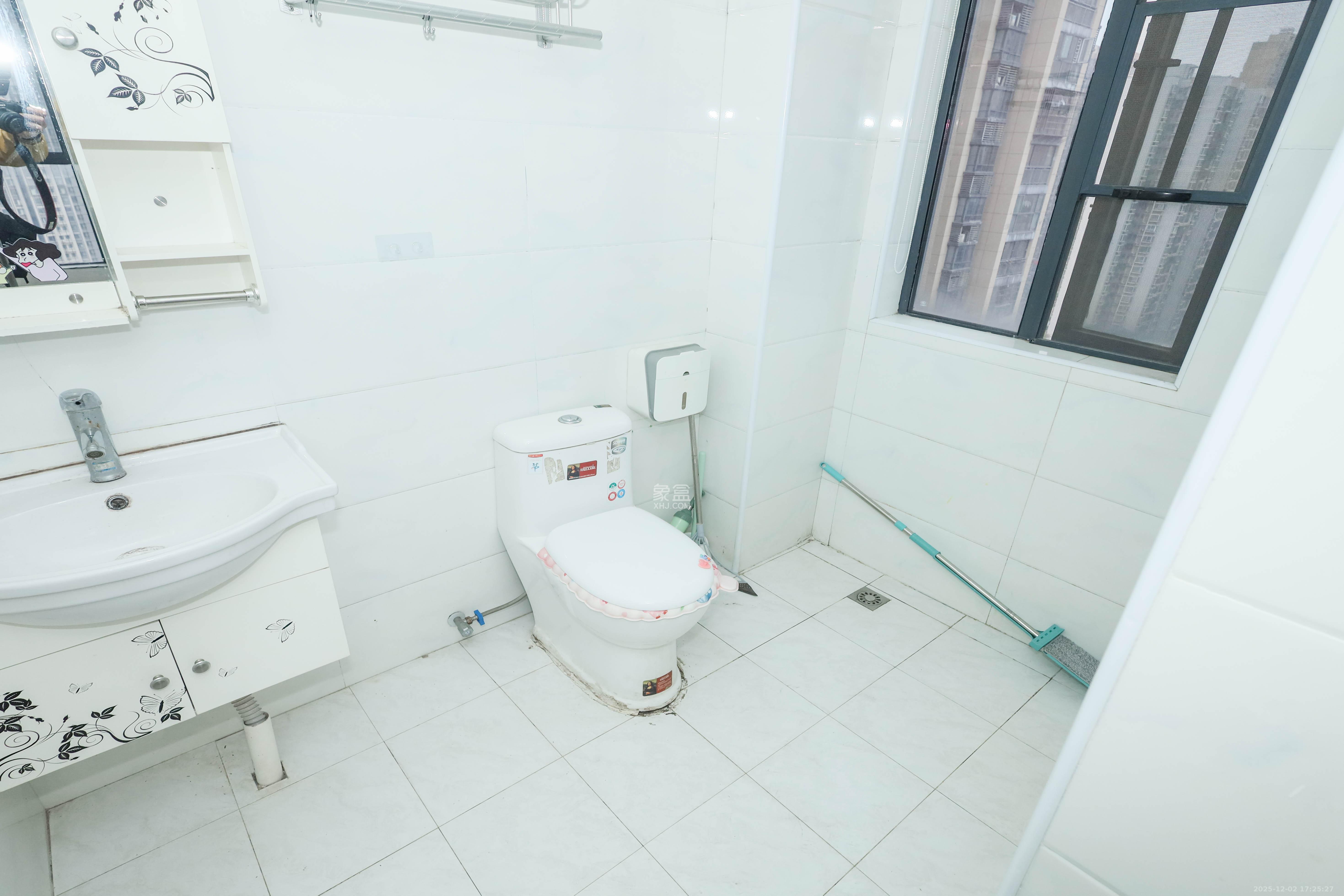 润芳园 4室2厅2卫 110.0万 润芳园 4室2厅2卫 110.0万卫生间