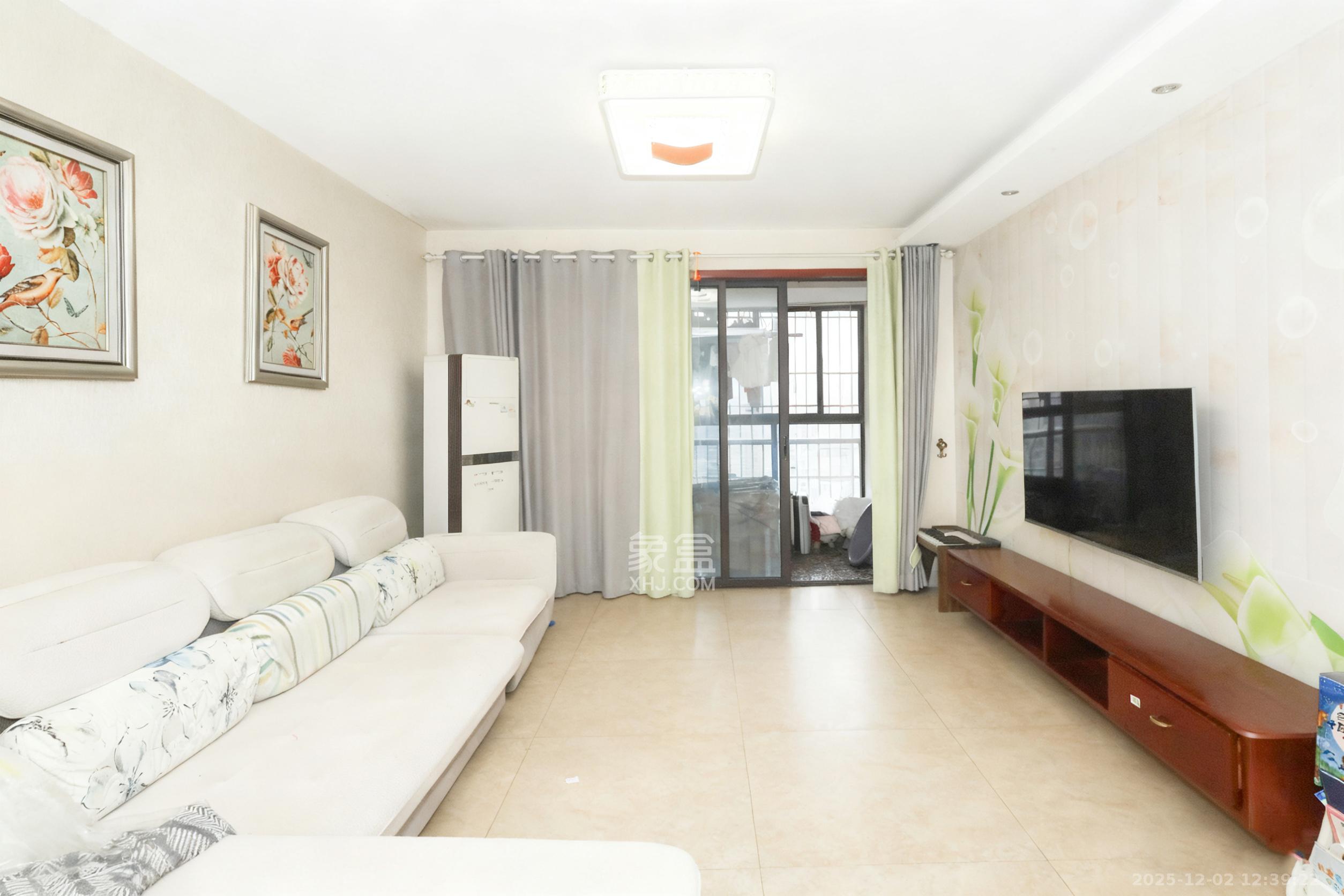 保利麓谷林语E区  3室2厅2卫    85.8万