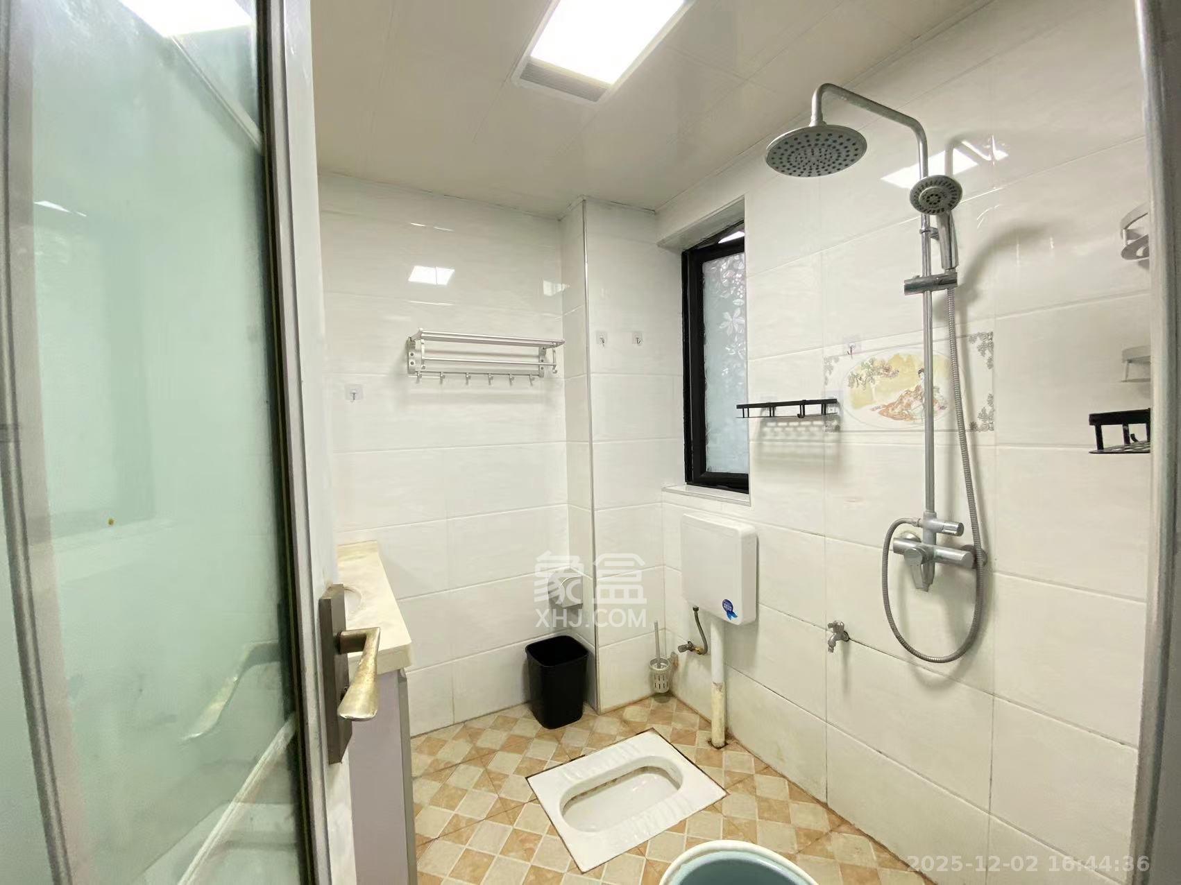 麓谷明珠 2室2厅1卫 2300.0元/月 麓谷明珠 2室2厅1卫 2300.0元/月室内图