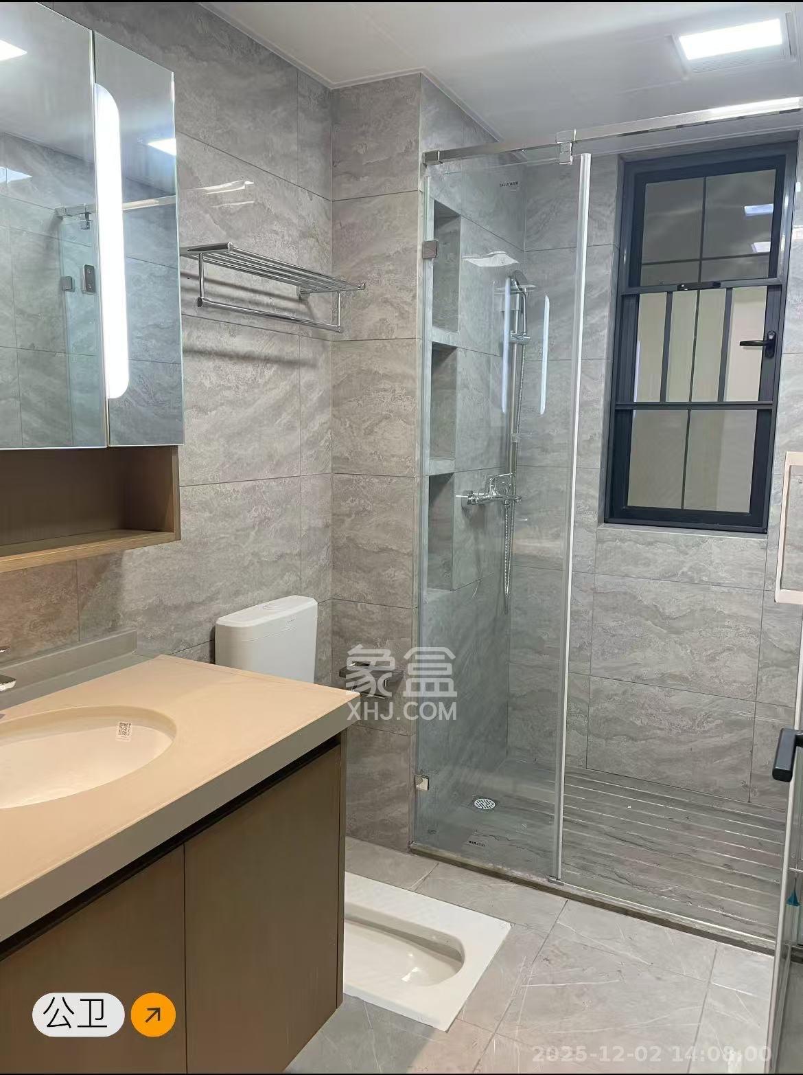 长房悦香山 3室2厅2卫 3400.0元/月 长房悦香山 3室2厅2卫 3400.0元/月室内图