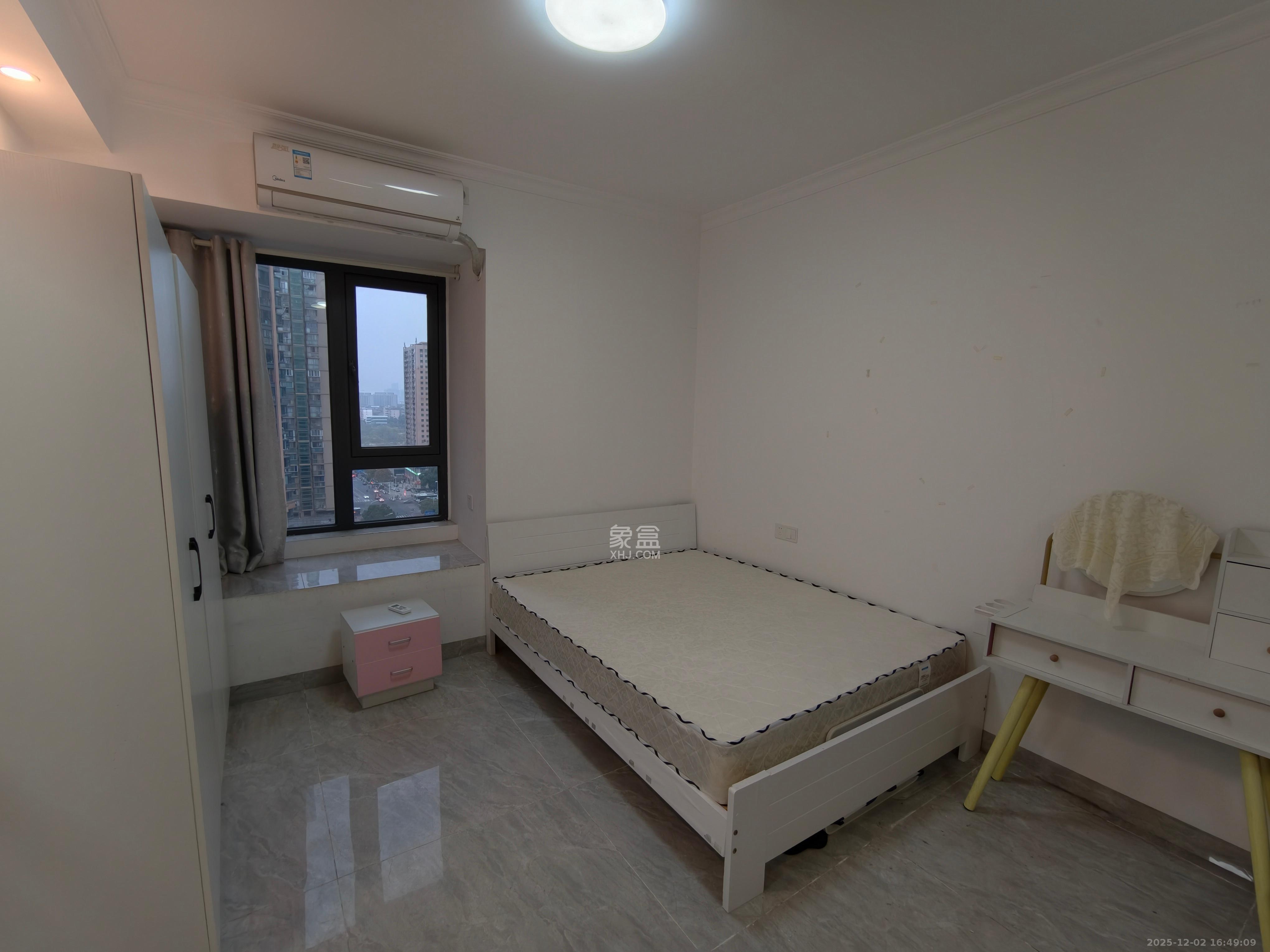 天健城 1室0厅1卫 1800.0元/月 天健城 1室0厅1卫 1800.0元/月室内图