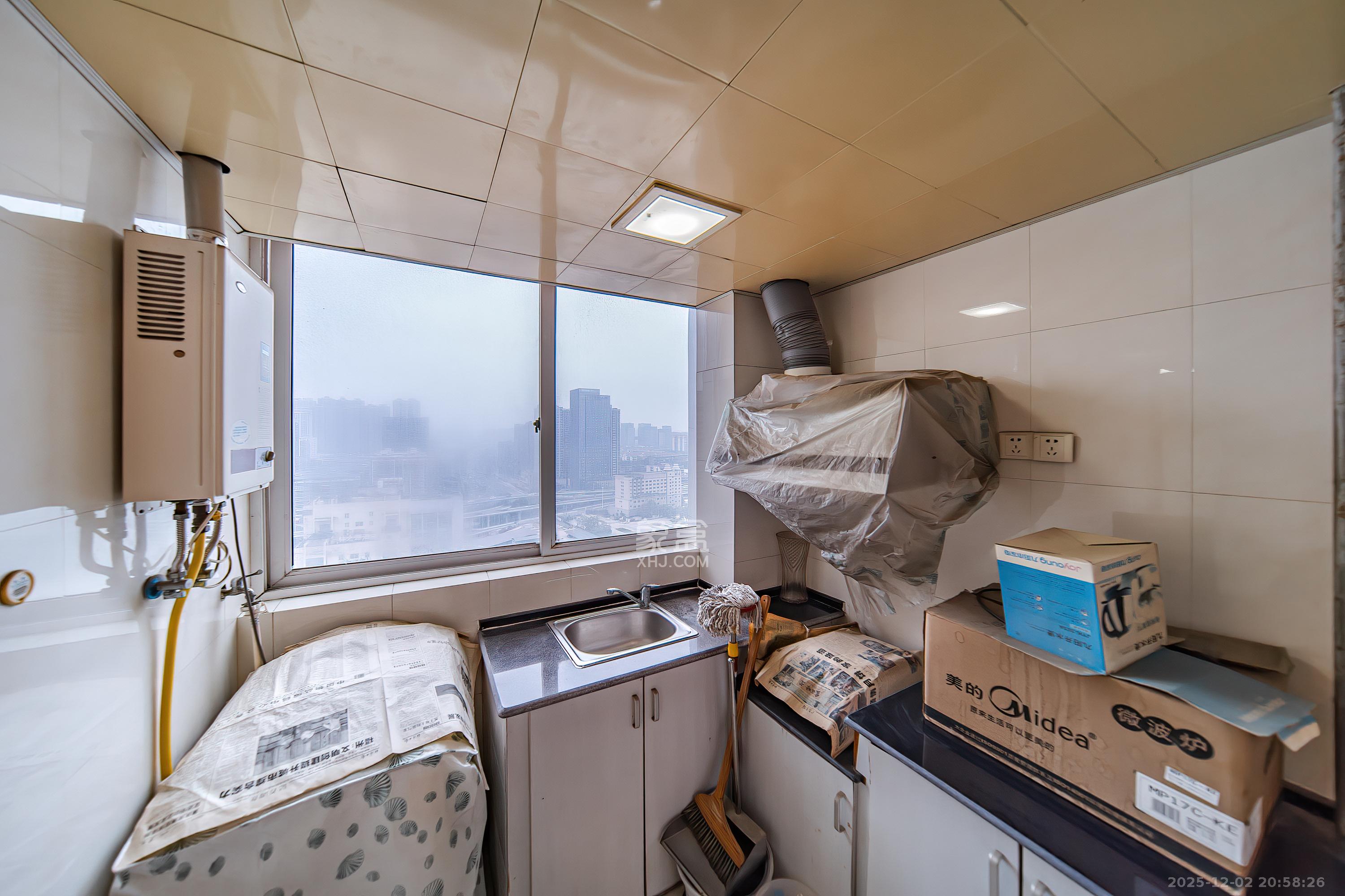 建鸿达现代公寓 1室1厅1卫 27.8万 建鸿达现代公寓 1室1厅1卫 27.8万厨房