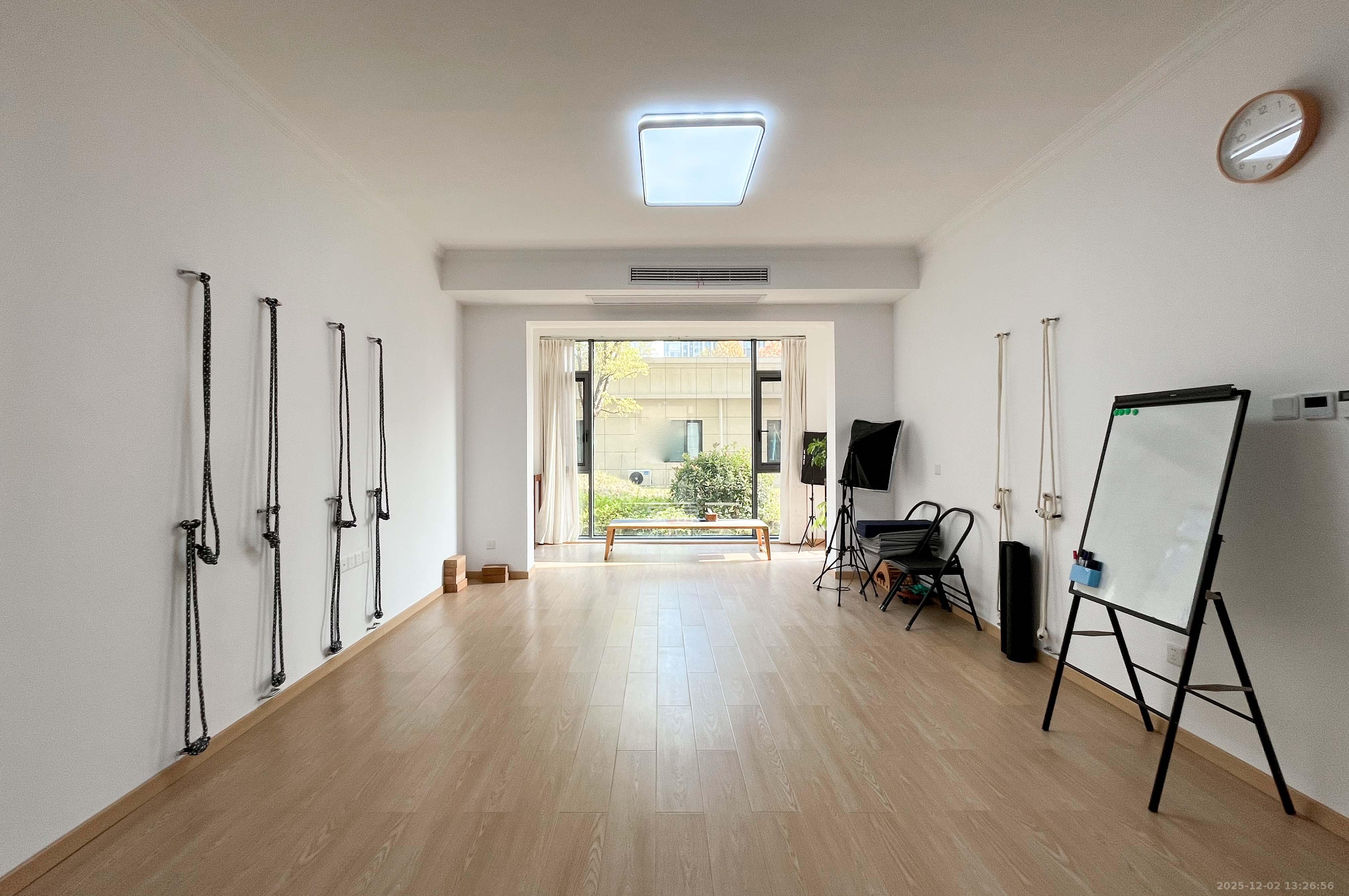 振业城四期  4室2厅2卫    185.0万